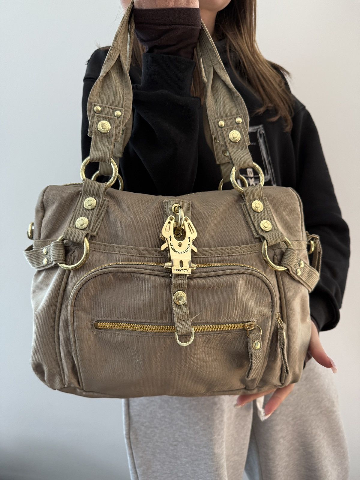 George Gina & Lucy George Gina & Lucy Cheekicheeks Golden Shoulders Bag Women Size ONE SIZE - 1 Thumbnail