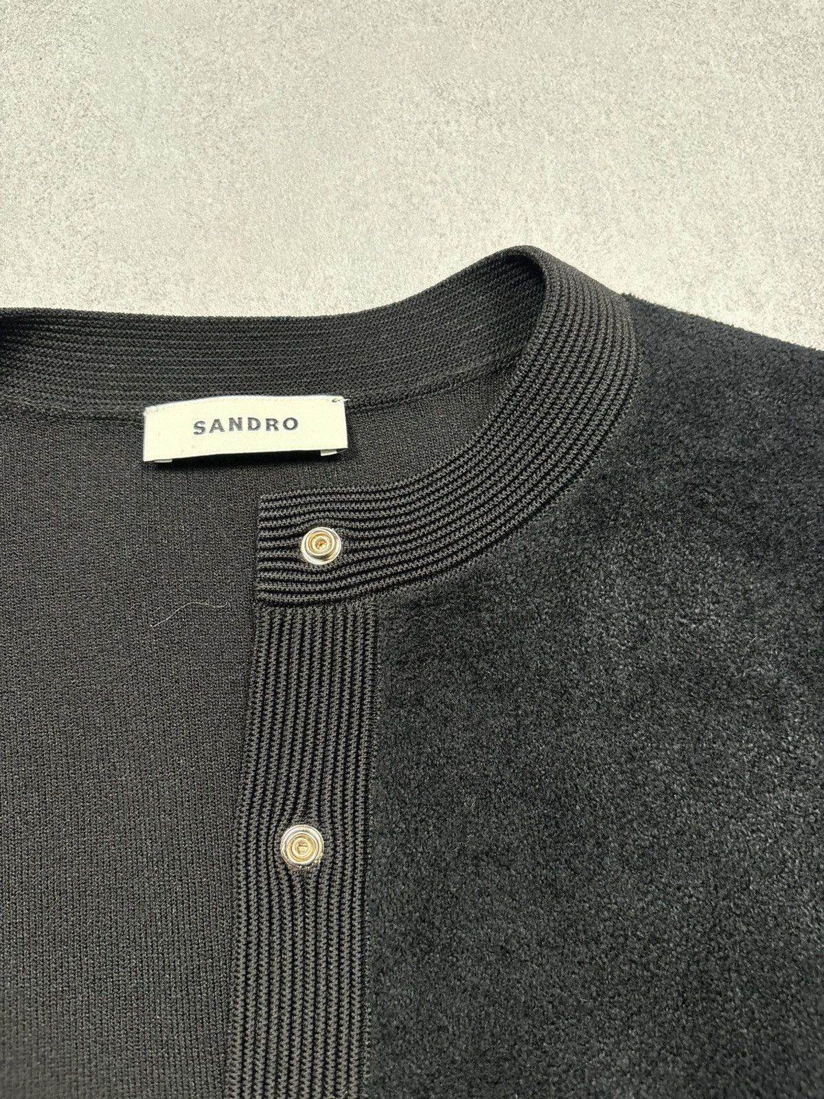 Sandro Sandro Paris Cropped Knit Cardigan Black Rare Gold Button S Size S / US 4 / IT 40 - 14 Thumbnail