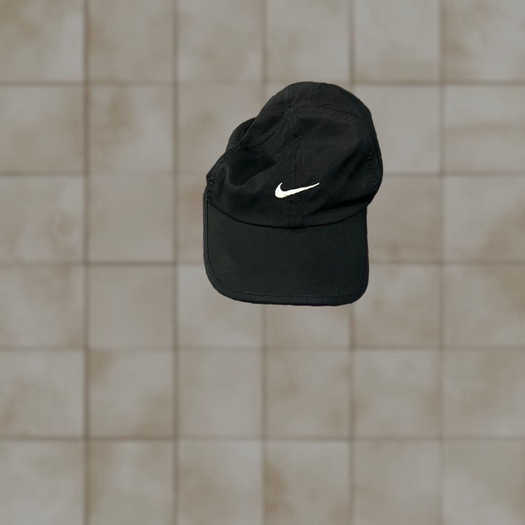 Nike Nike Hat Cap Mens One Size Black Adjustable Logo Stri Dri Fit Featherlight Baseball Cap Sports Size ONE SIZE - 1 Thumbnail