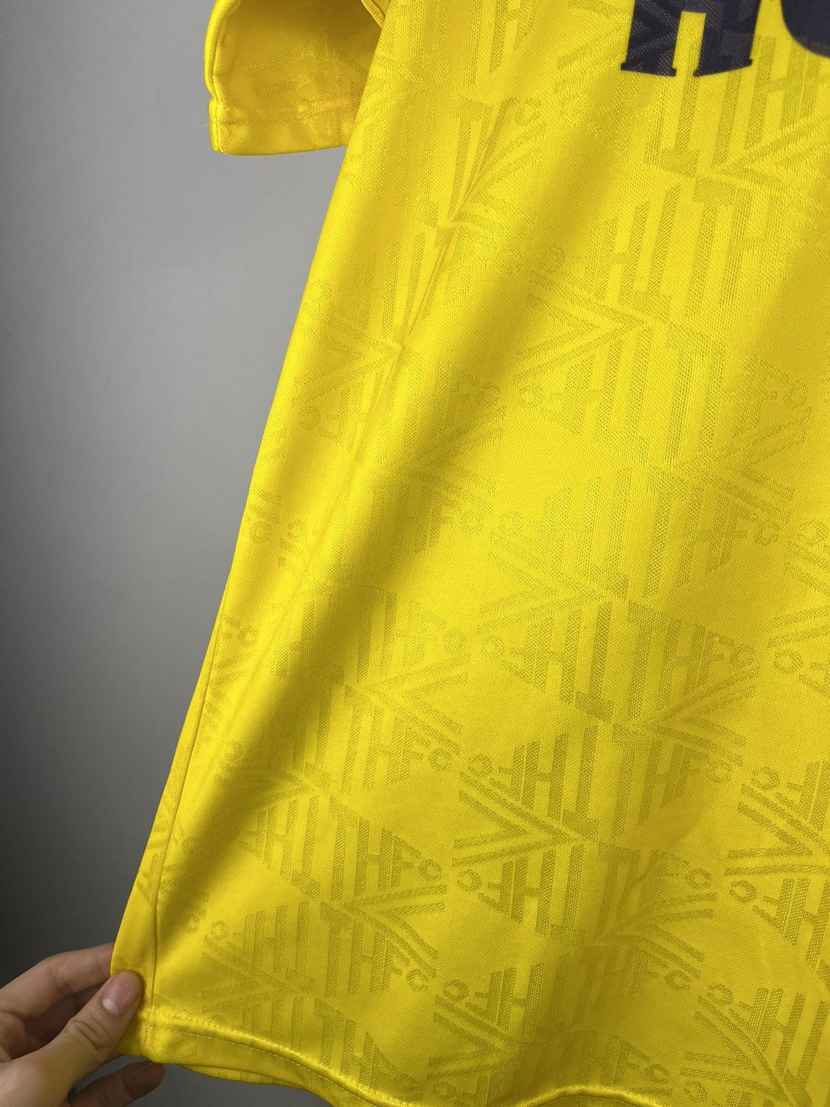 Umbro × Vintage 90s Umbro replikit tottenham spurs away 1991/92/93/94 Size US L / EU 52-54 / 3 - 8 Thumbnail