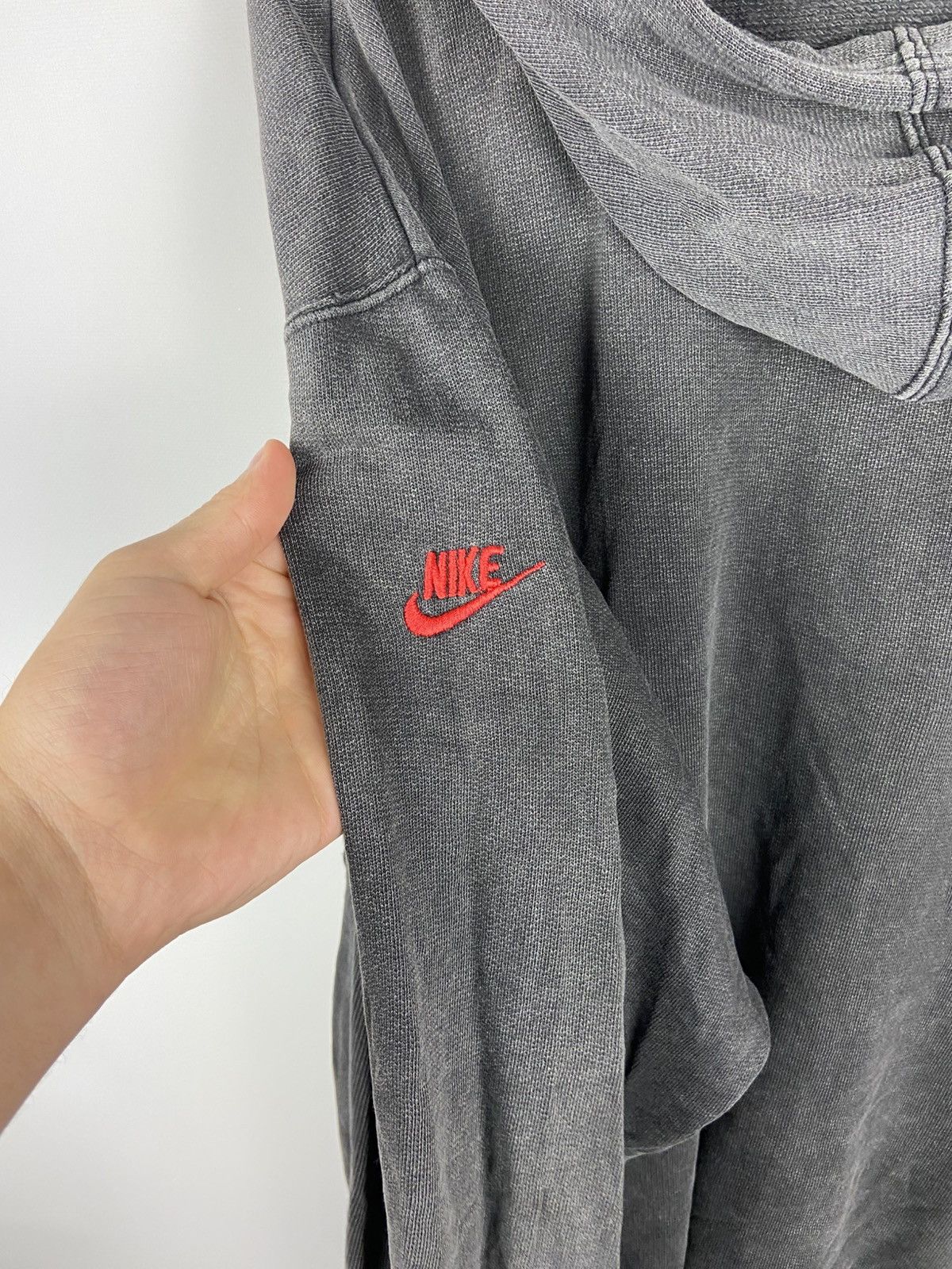 Nike × Vintage Vintage 90 s Nike Force Basketball Zip Hoodie Hooded Faded Size US L / EU 52-54 / 3 - 17 Thumbnail