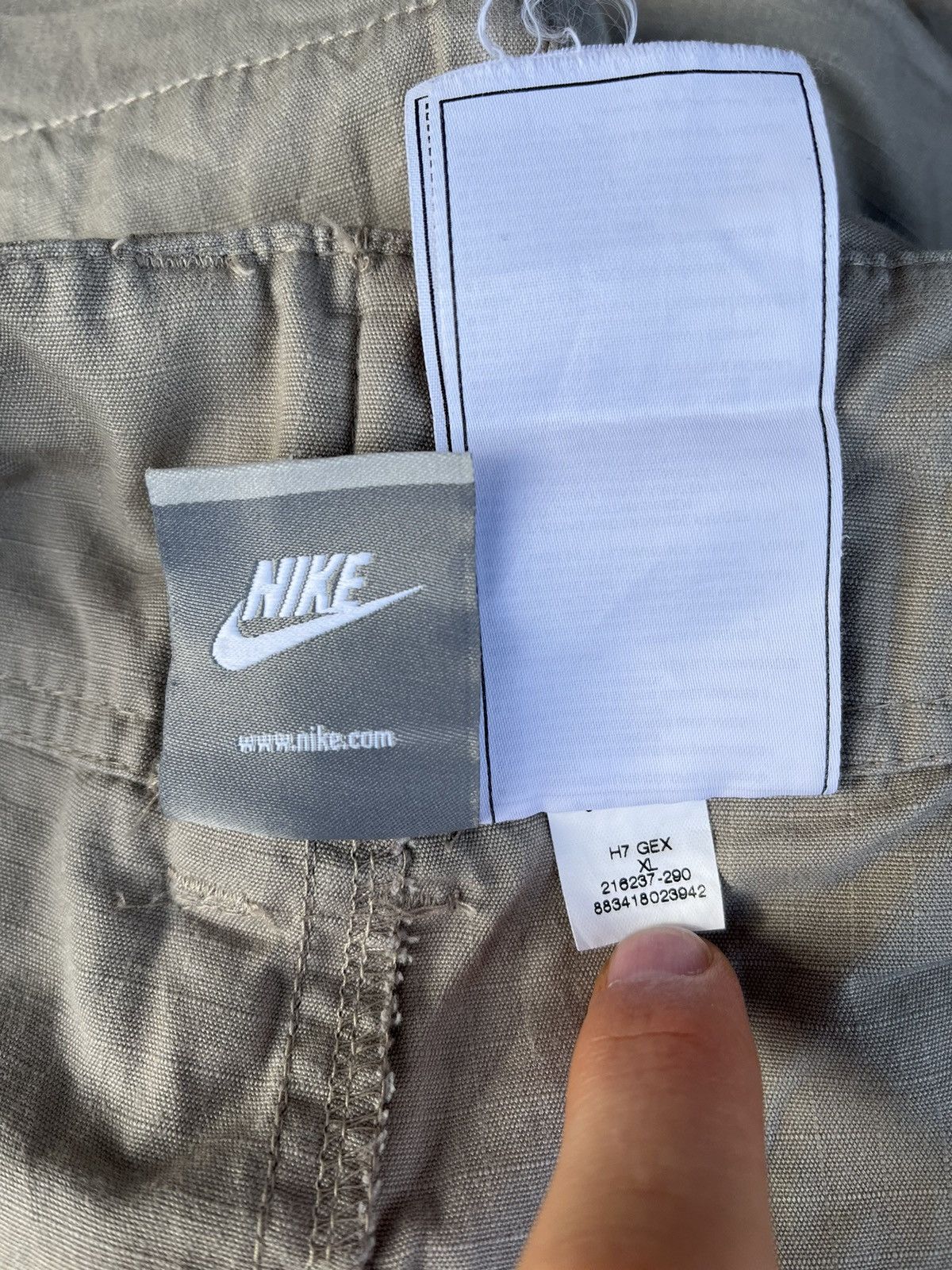 Nike Vintage Nike Baggy Cargo Y2K Parachute Joggers Pants Rare Size US 36 / EU 52 - 11 Thumbnail