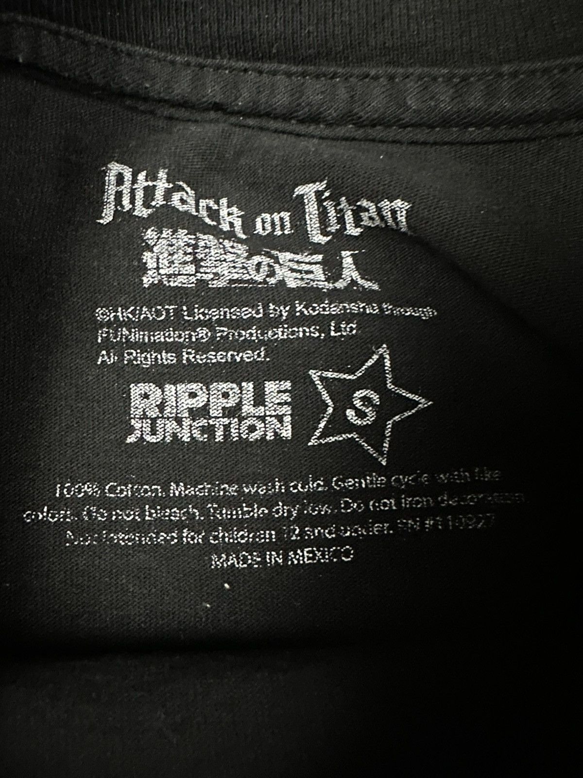 Anime T-shirt Attack on Titan Anime Tee Ripple Junction Size US S / EU 44-46 / 1 - 3 Thumbnail
