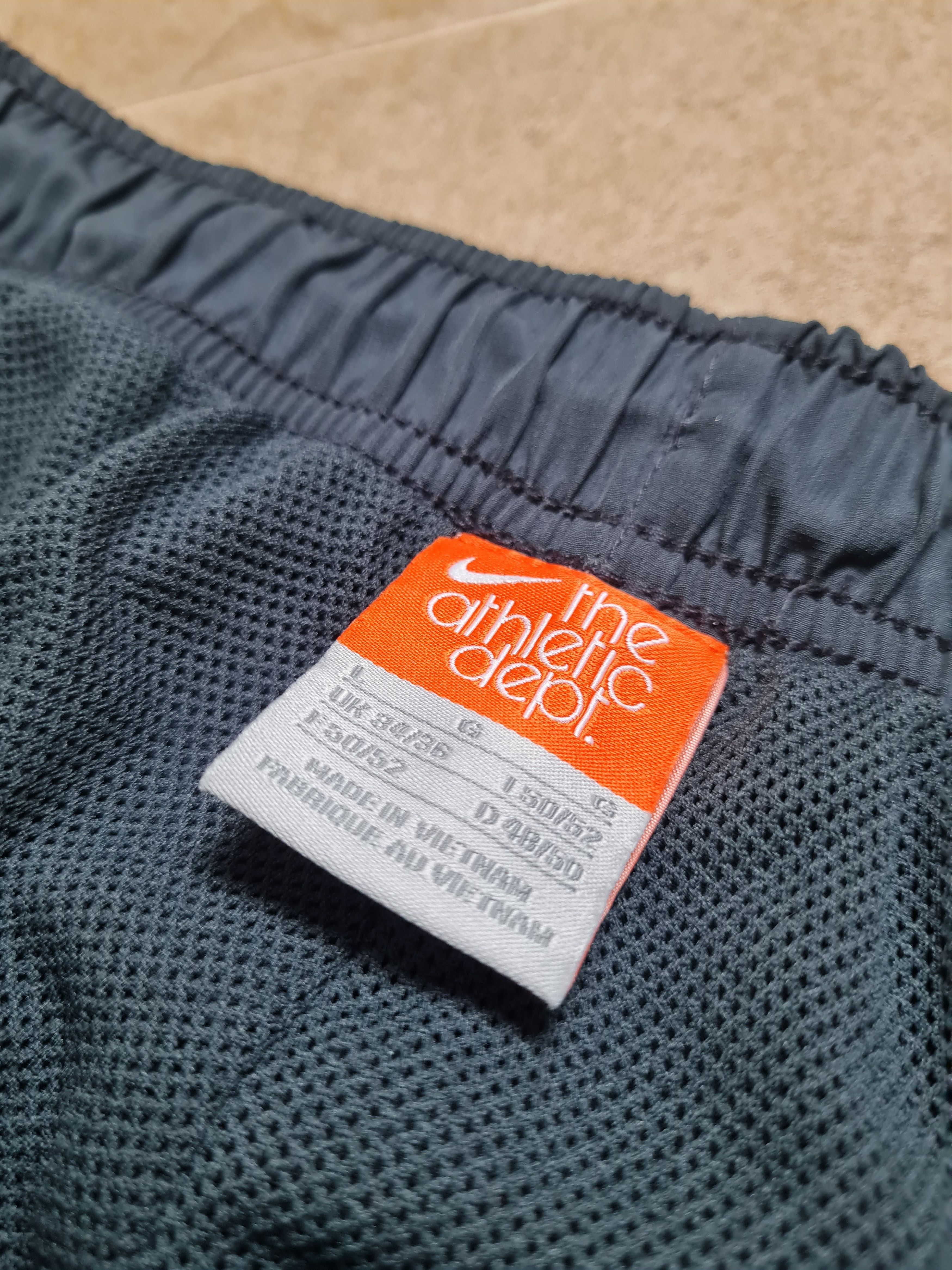 Nike Drill Track Pants Swoosh Y2K Rap TN Nike Nylon Big Logo Size US 34 / EU 50 - 4 Thumbnail