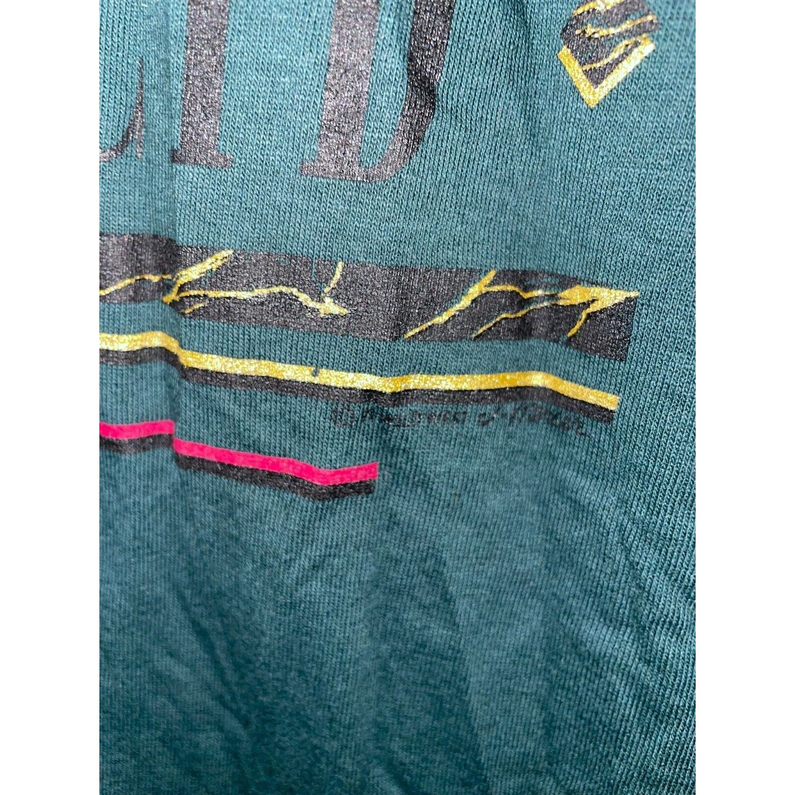 Vintage Vintage Lake Placid Shirt Mountain Tree Tee 1990s VTG 90s L Size US L / EU 52-54 / 3 - 6 Thumbnail