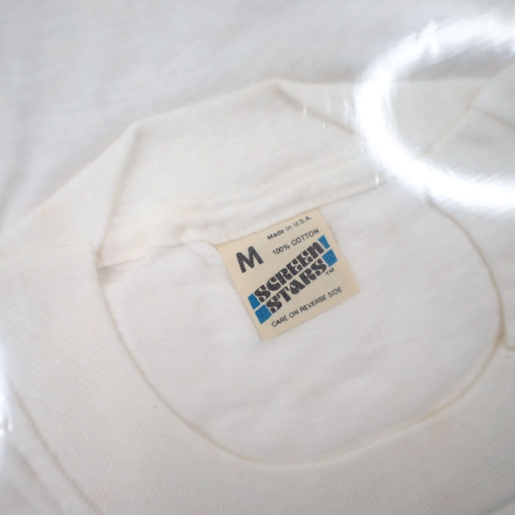 Vintage VINTAGE Michael Jackson Beat It T Shirt White Mens Medium Graphic 1984 NWT Size US M / EU 48-50 / 2 - 7 Thumbnail