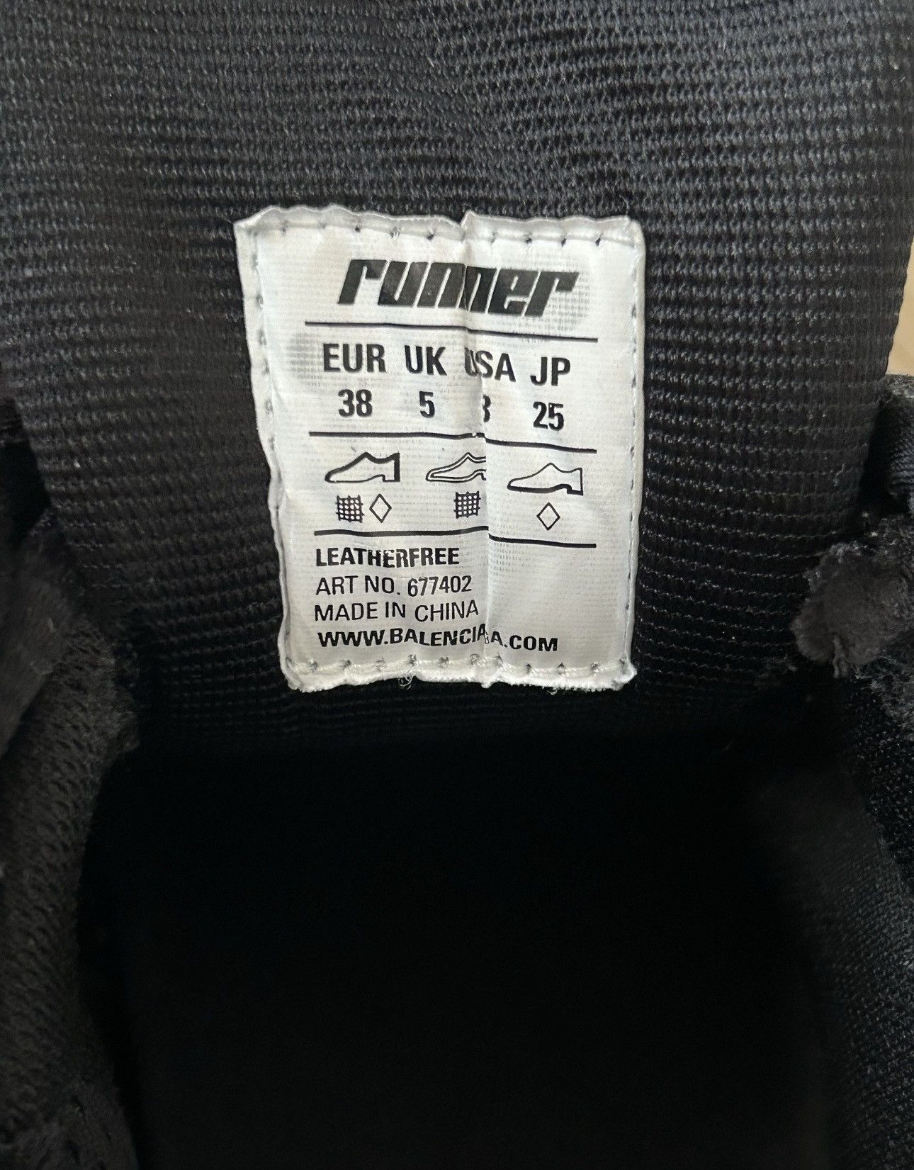 Balenciaga Balenciaga Track Runner Sneakers Black and White Size 38 Size US 6 / EU 39 - 4 Thumbnail