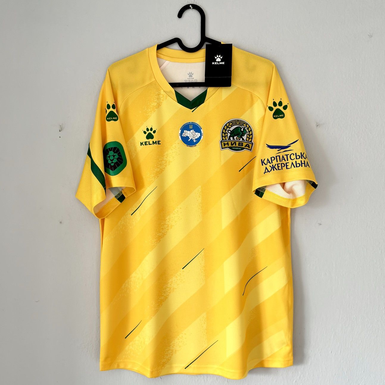Other 2024 2025 Nyva Ternopil Ukraine Kelme Home Soccer Jersey New Size US XL / EU 56 / 4 - 3 Thumbnail