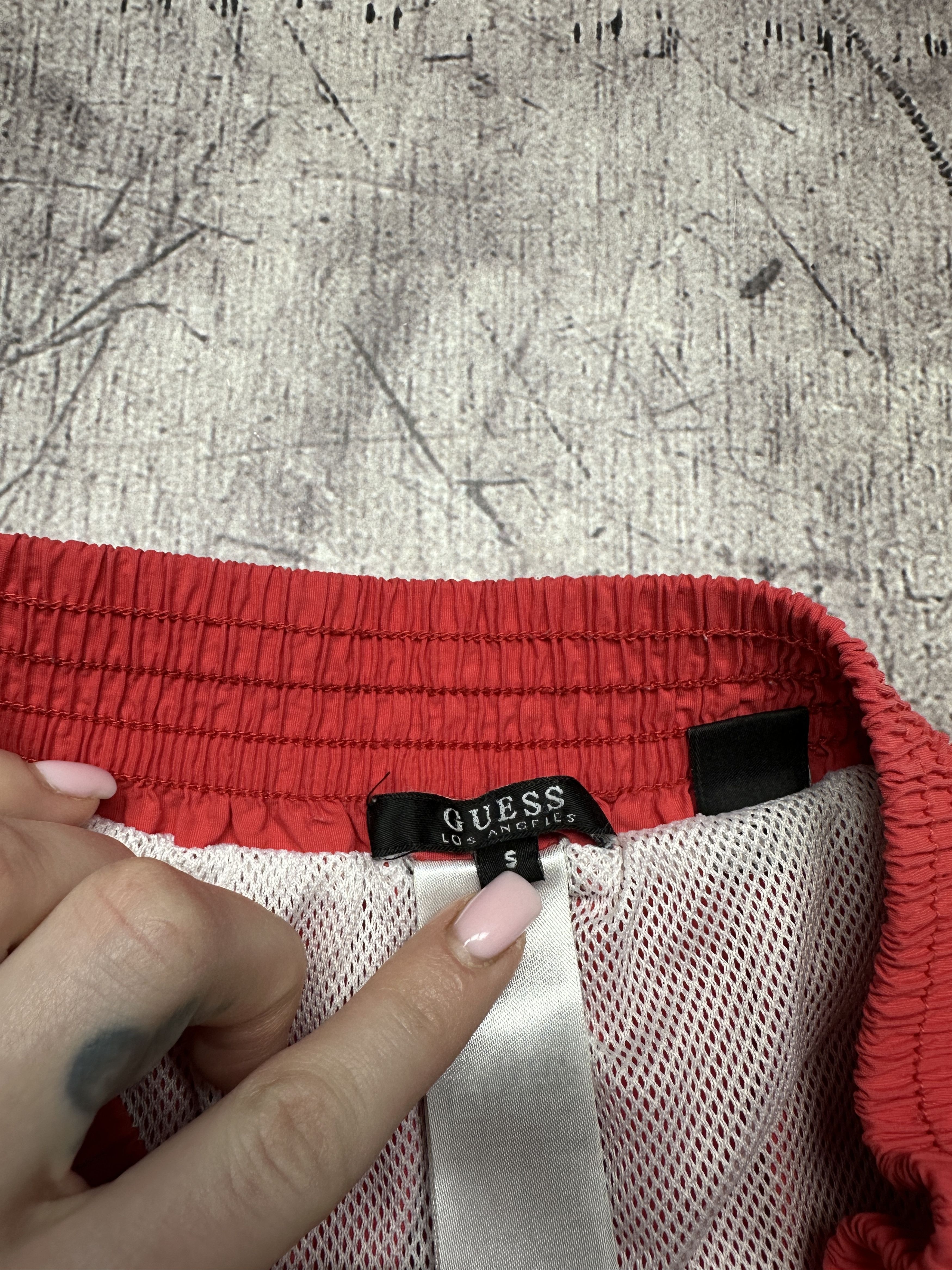 Guess Guess Mens Nylon Shorts Size US 30 / EU 46 - 5 Thumbnail