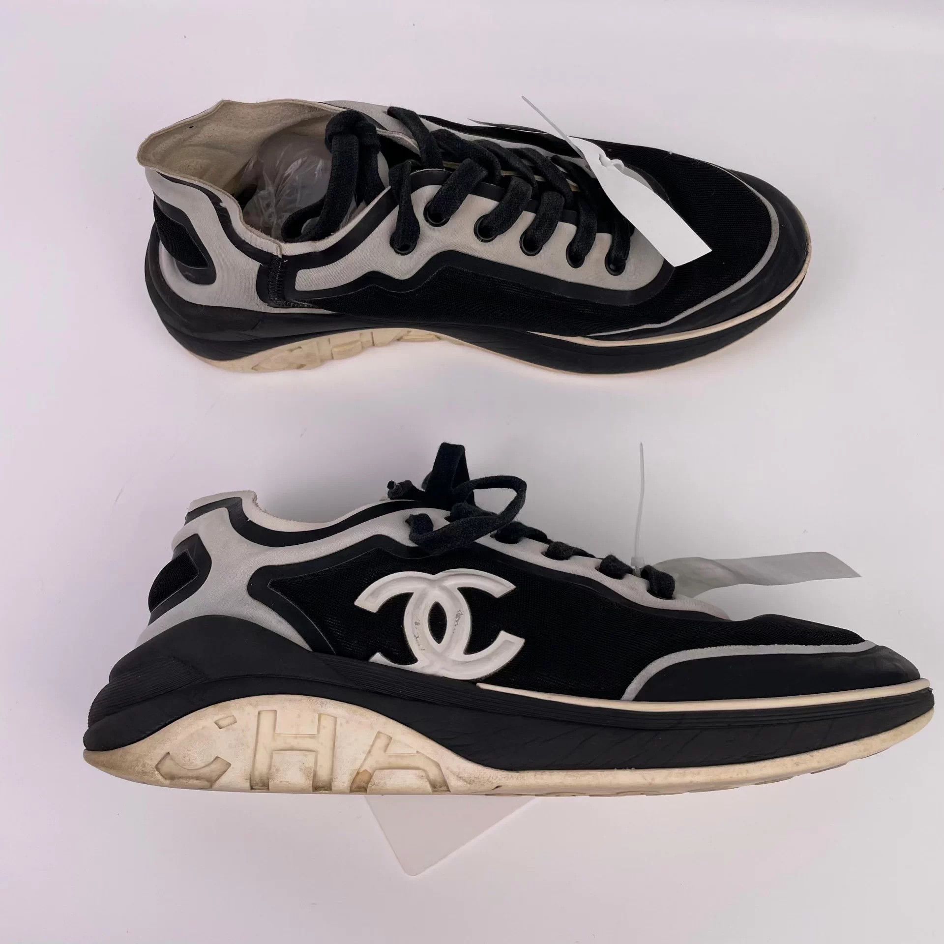 Chanel CHANEL Tulle & Lycra Panelled Sneakers 38 Black White Size US 7.5 / IT 37.5 - 7 Thumbnail