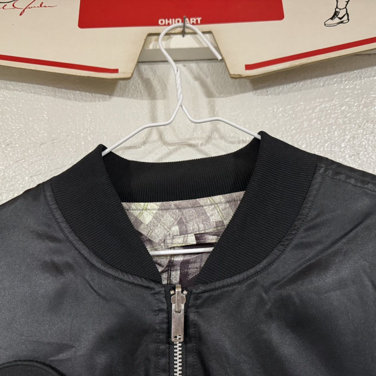 Nike Nike Reversible Graphic Satin Bomber Jacket AT4373-010 2X Size US XXL / EU 58 / 5 - 8 Thumbnail