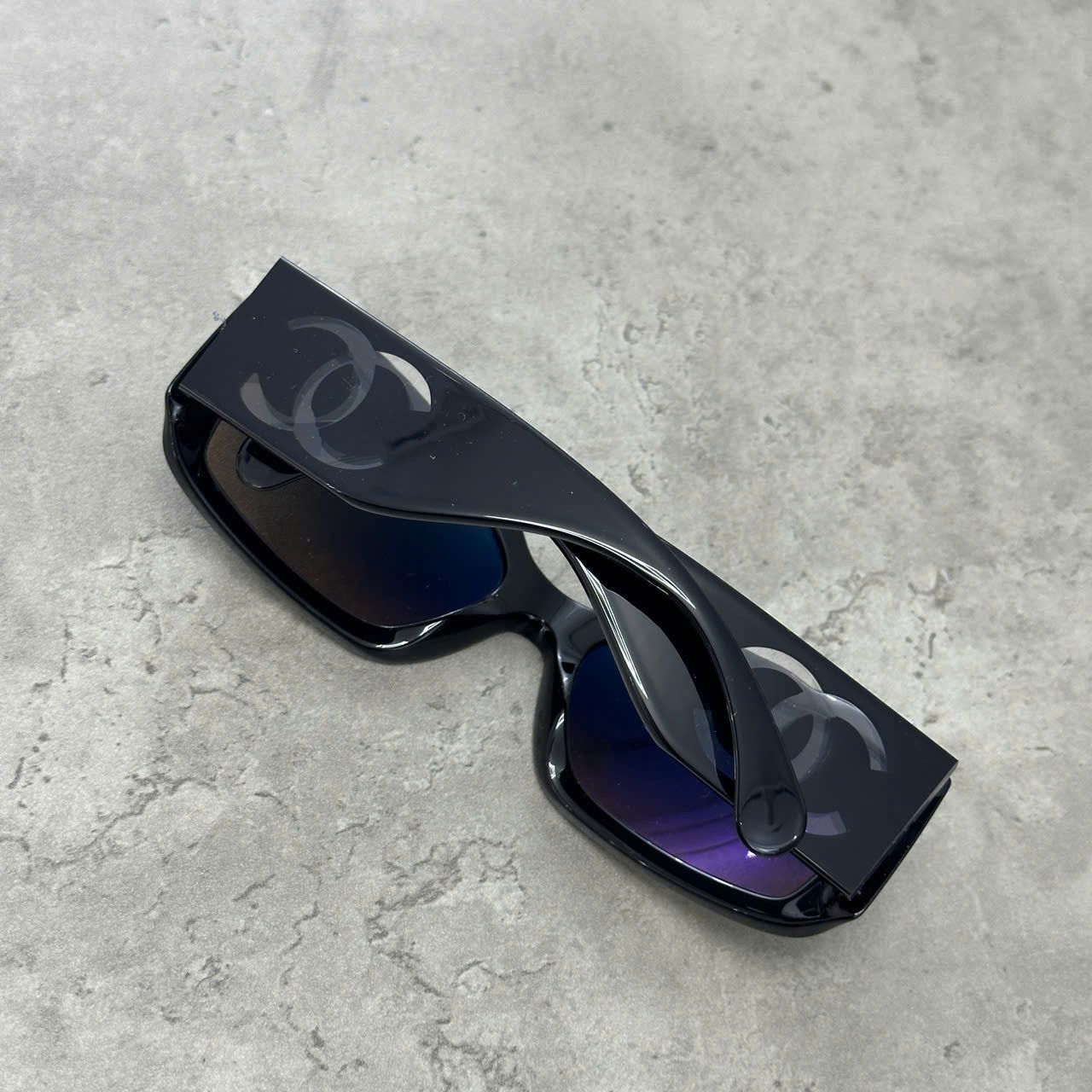 Chanel CHANEL 0CH5526 C501/W1 Sunglasses BLACK Size ONE SIZE - 5 Thumbnail