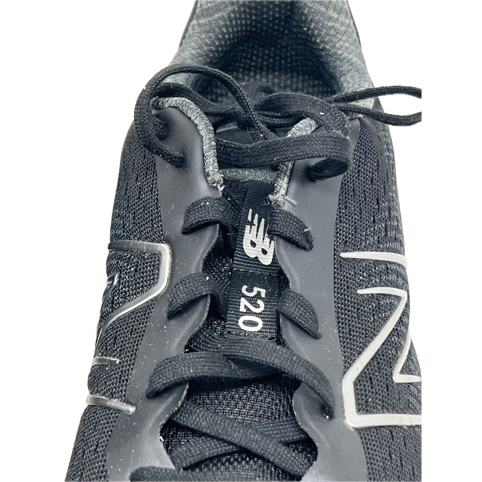 New Balance New Balance 520 v8 Black White M520LB8 Mens 11 Size US 11 / EU 44 - 2 Thumbnail