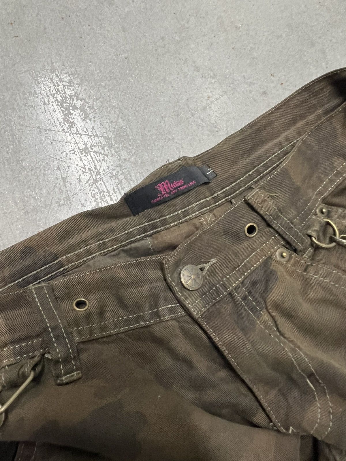 Japanese Brand Camo Cargo Bondage pants Size US 30 / EU 46 - 4 Thumbnail