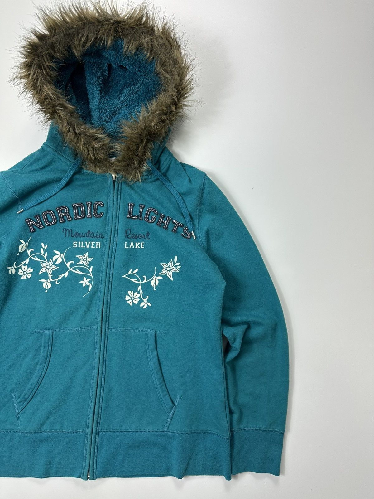 Japanese Brand Abercrombie & Fitch Style Faux Fur Hoodie Women's Logo Size M / US 6-8 / IT 42-44 - 3 Thumbnail