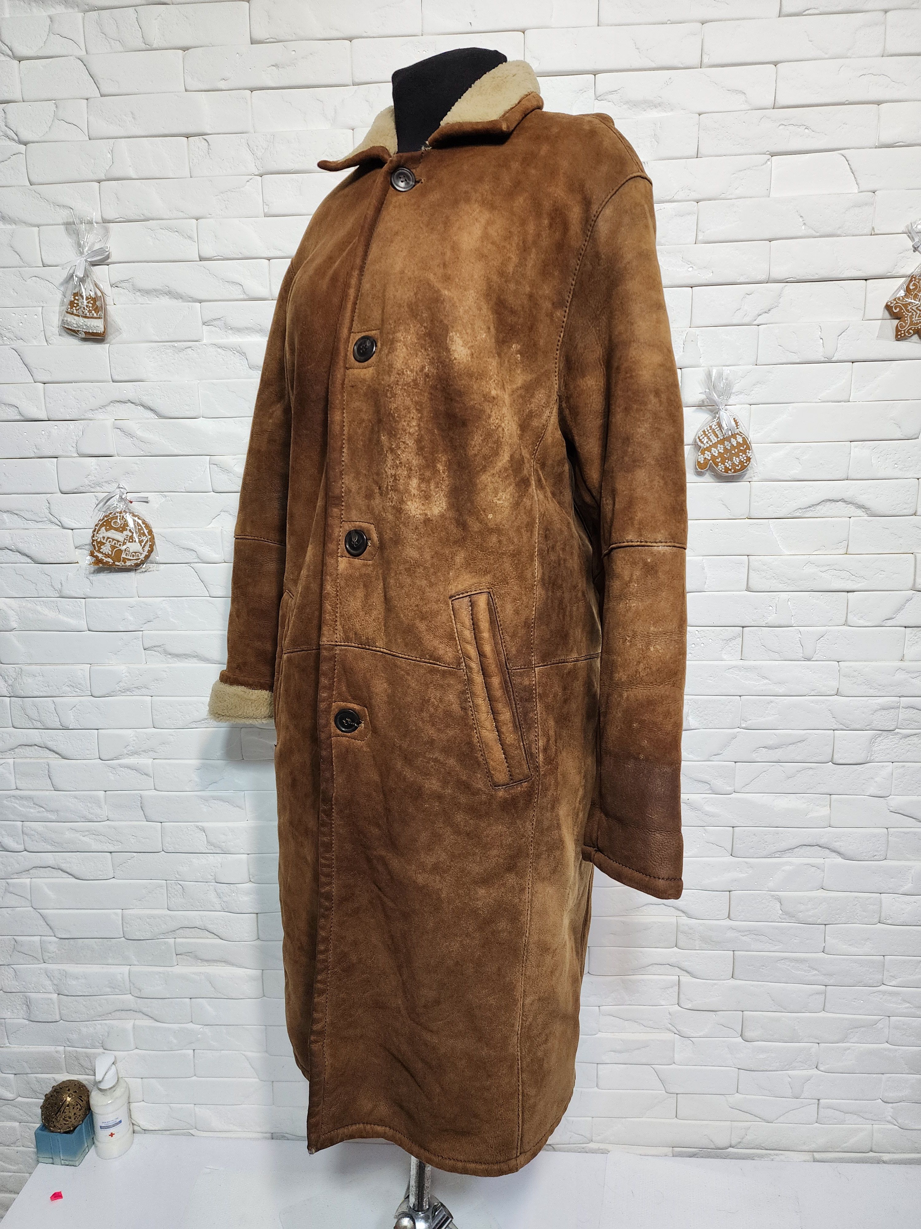 Furla Brown Sheepskin Coat: Genuine Fur, Button-Down Size US L / EU 52-54 / 3 - 3 Thumbnail