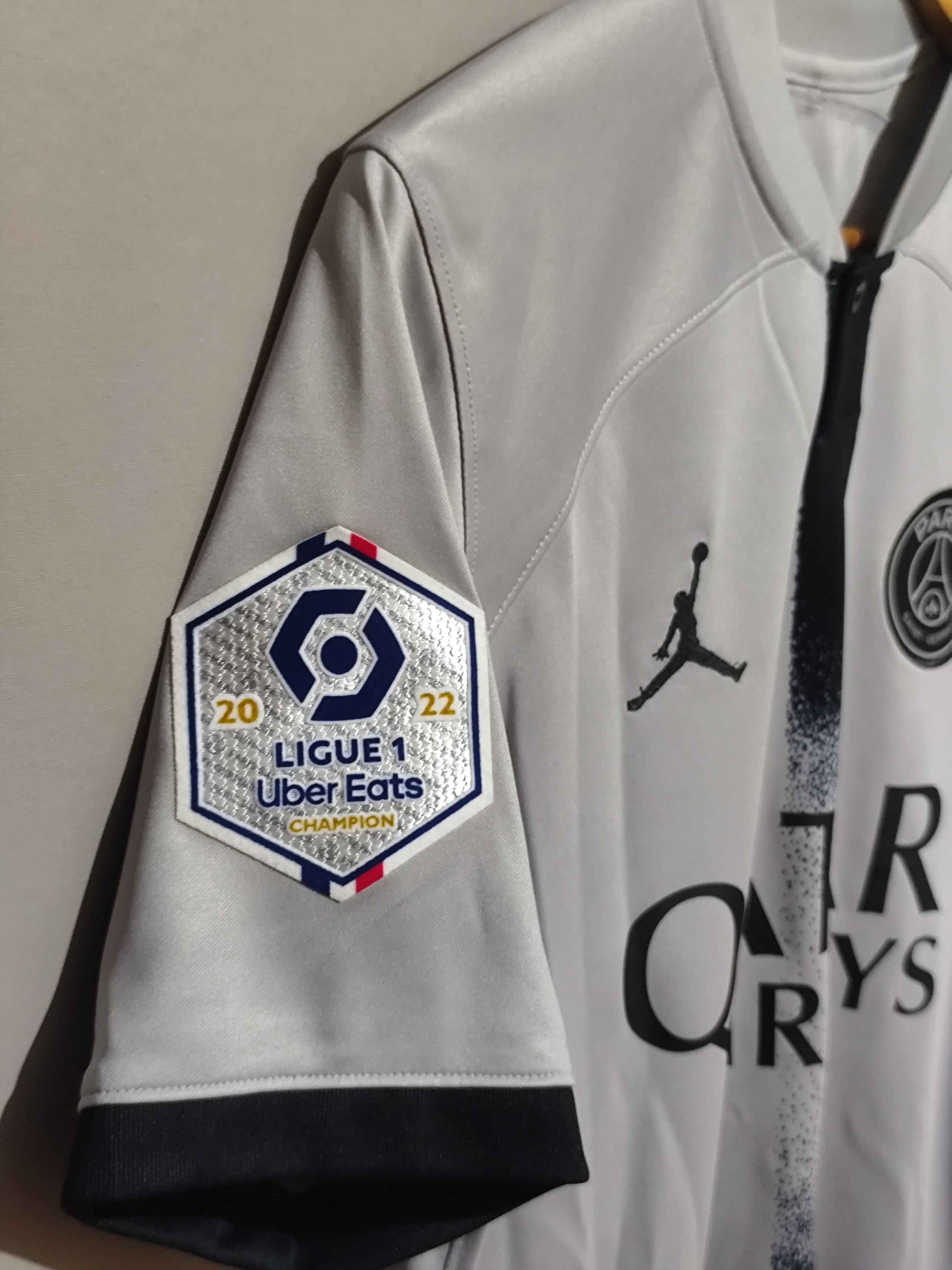 Jordan Brand × Nike Jordan x Paris Saint-Germain (PSG) 2022/23 #30 Messi Jersey Size US M / EU 48-50 / 2 - 13 Thumbnail