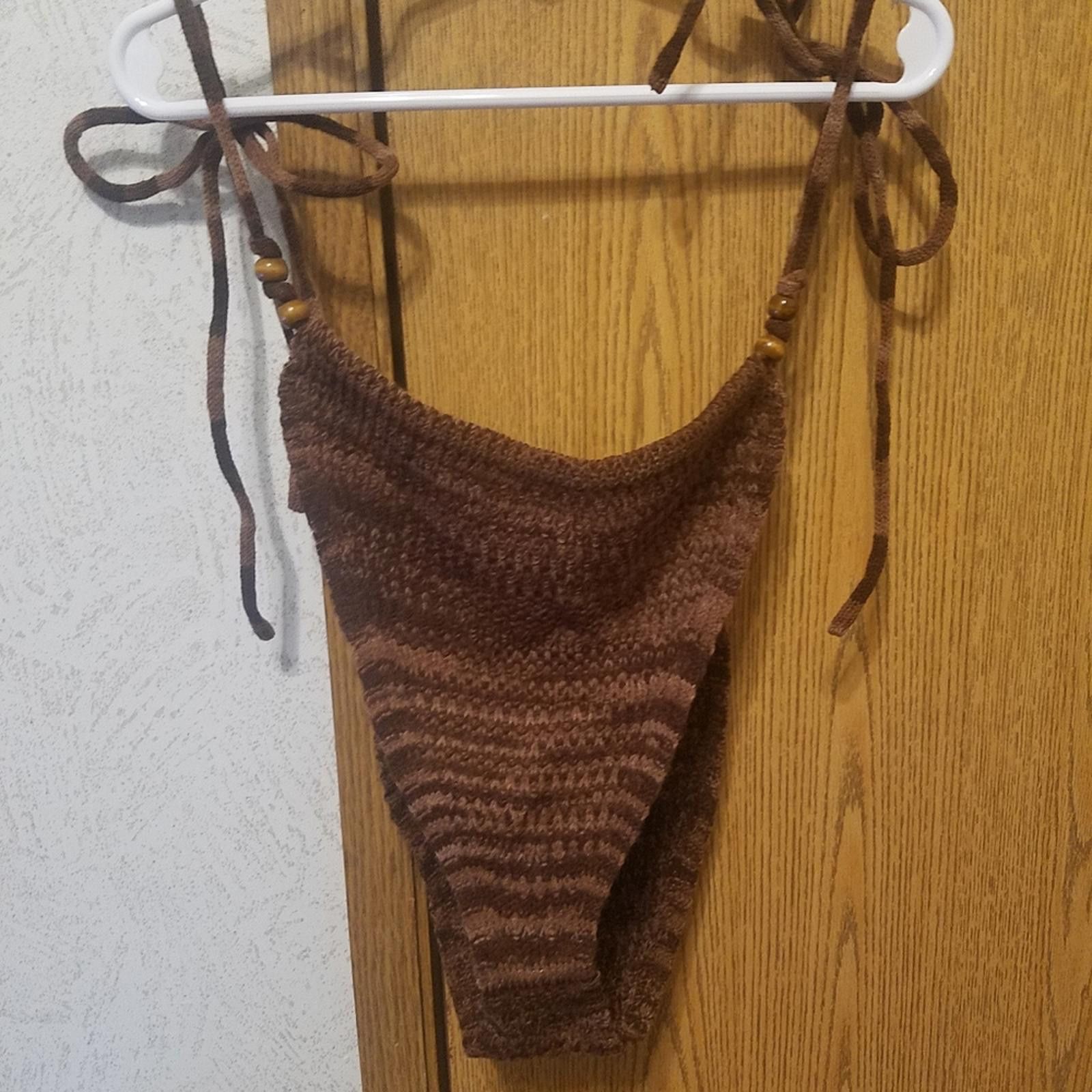 Designer NWT PrettyLttleThing Crochet Brown Bikini Bottom Size Medium Size ONE SIZE - 1 Thumbnail
