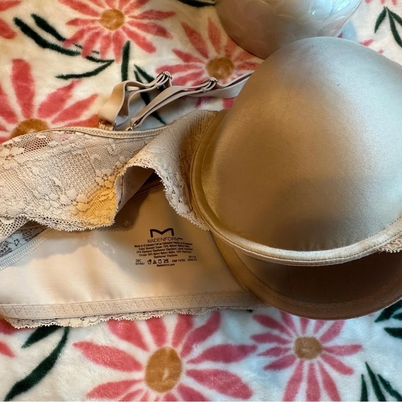Other Maidenform 38C Racerback Full Coverage Cream Lace NWOT Size ONE SIZE - 3 Thumbnail