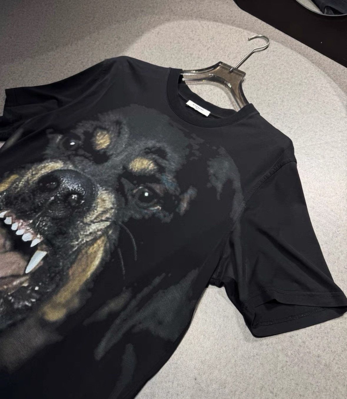 Givenchy Givenchy Givenchy Classic Rottweiler Graphic Cotton TShirt Size US M / EU 48-50 / 2 - 3 Thumbnail