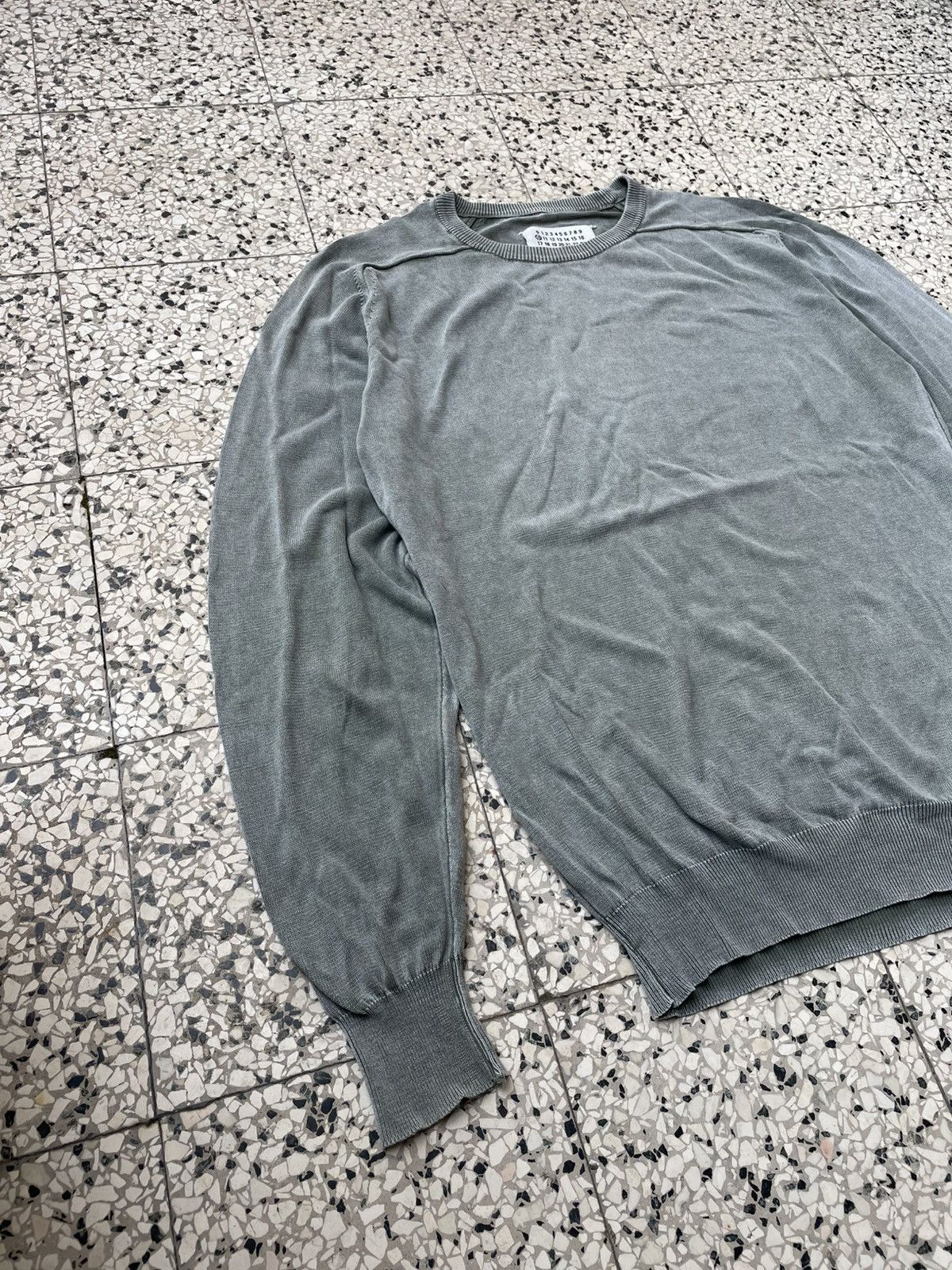 Maison Margiela Maison Margiela Distressed Effect Sweater - Size M Size US M / EU 48-50 / 2 - 3 Thumbnail