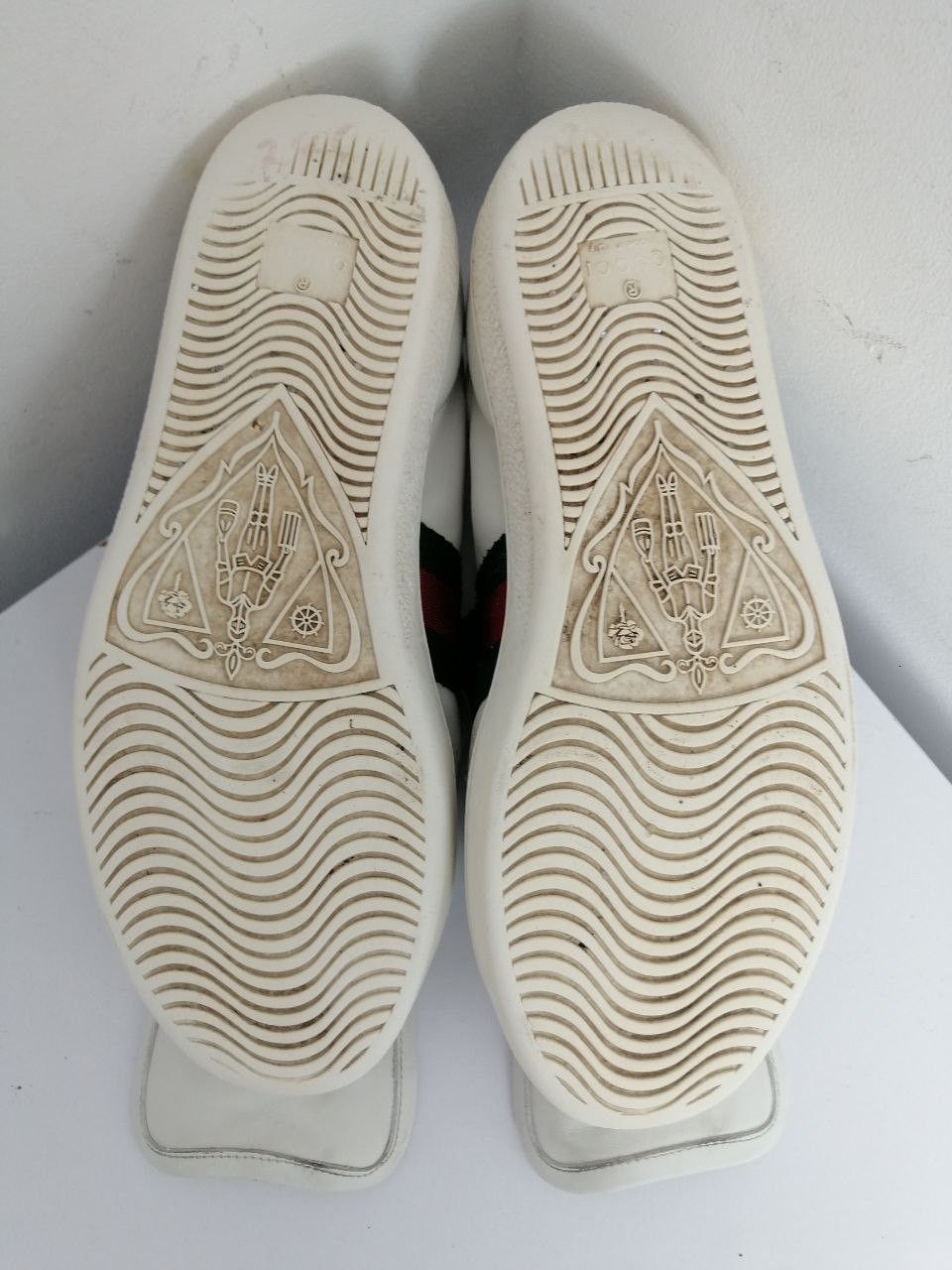 Gucci Gucci White Ace Sneakers Size US 6.5 / IT 36.5 - 19 Thumbnail