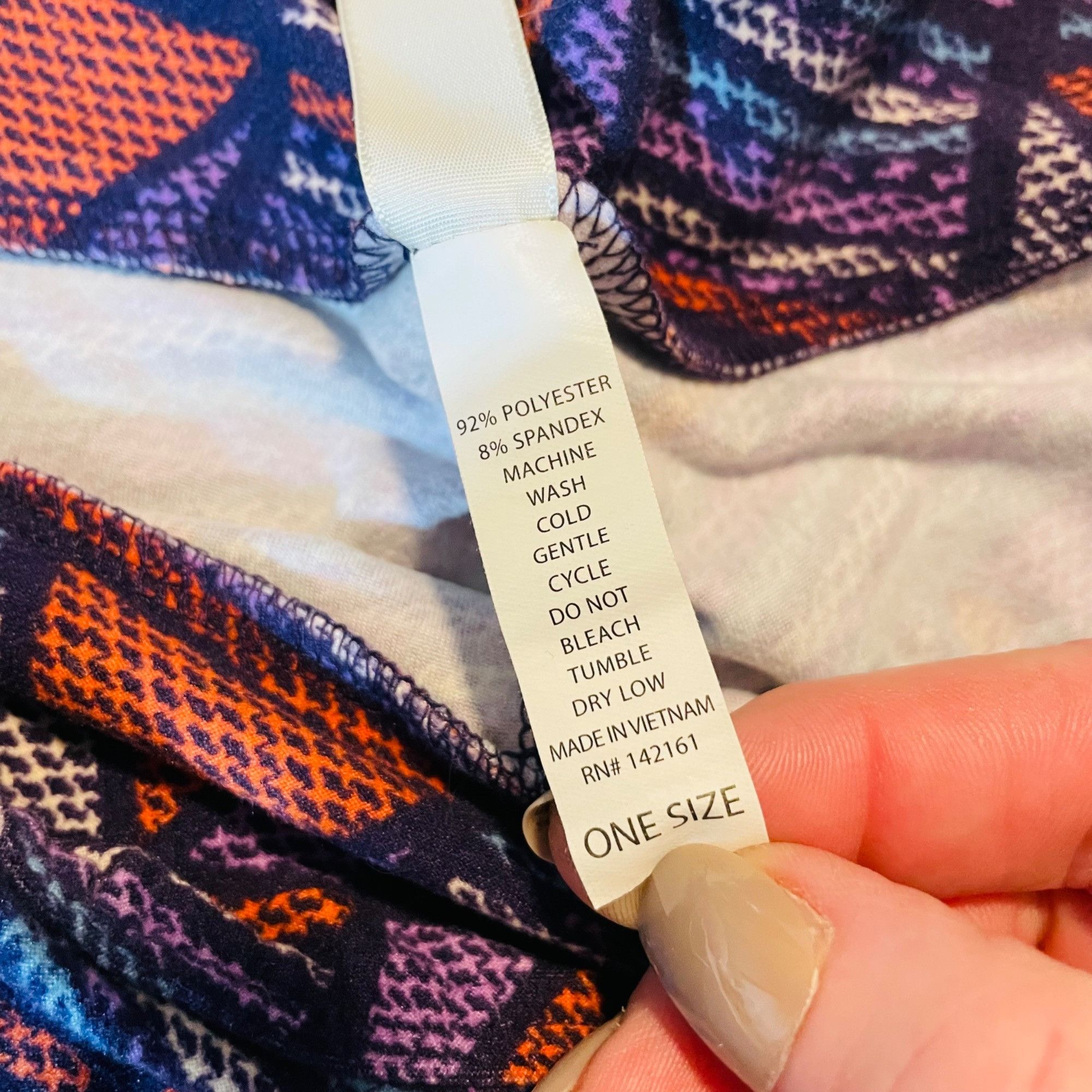 Other Lularoe Geometric Print Leggings One Size Polyester Spandex Size 28" / US 6 / IT 42 - 4 Thumbnail