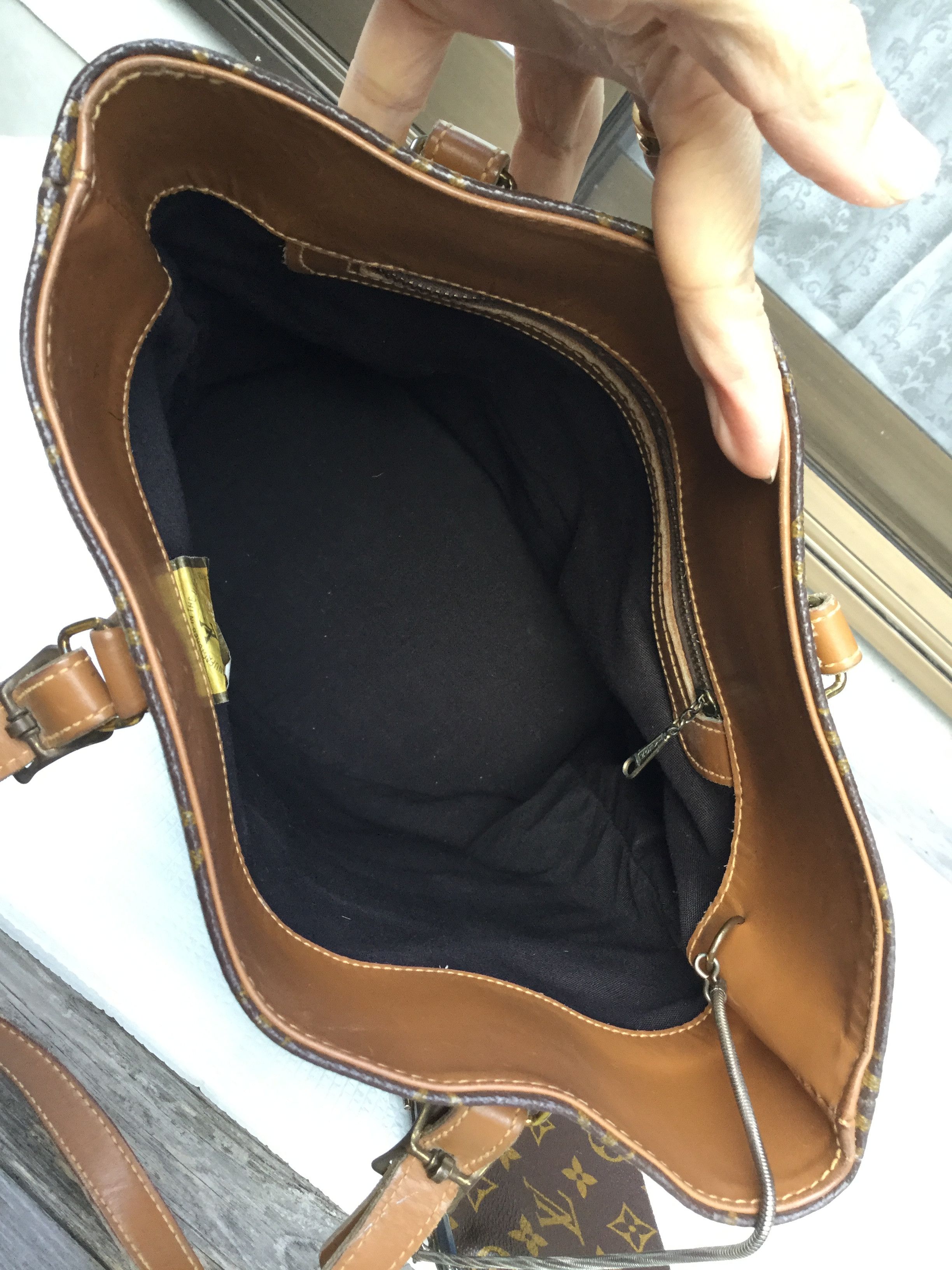 Louis Vuitton Louis Vuitton French Co. Monogram Bucket Bag Pouch Size ONE SIZE - 3 Thumbnail