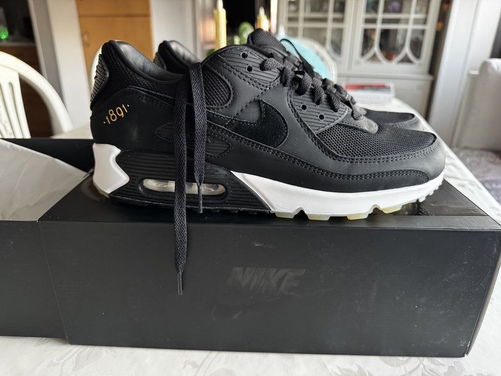 Nike Nike Air Max 90 - AIK 130th Anniversary Size US 11.5 / EU 44-45 - 1 Thumbnail