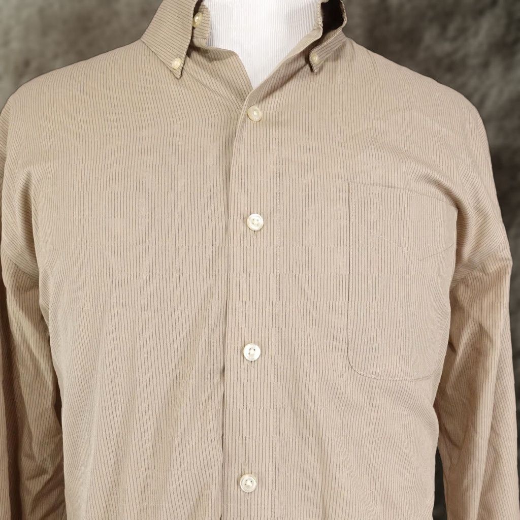 Van Heusen Van Heusen Shirt Mens XL Tan Wrinkle Free Button Down Long Sleeve Classic Pocket Size US XL / EU 56 / 4 - 1 Thumbnail