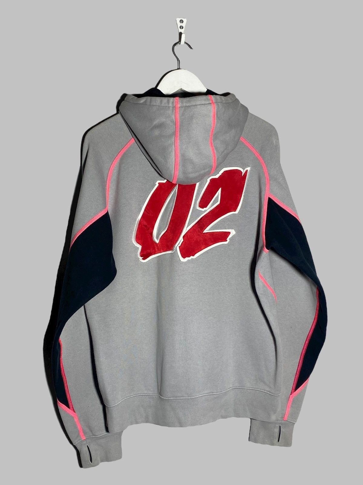 Nike 🔥 2000s NIKE BASKETBALL RARE HOODIE 3D LOGO CONTRAST STITCH Size US M / EU 48-50 / 2 - 2 Thumbnail