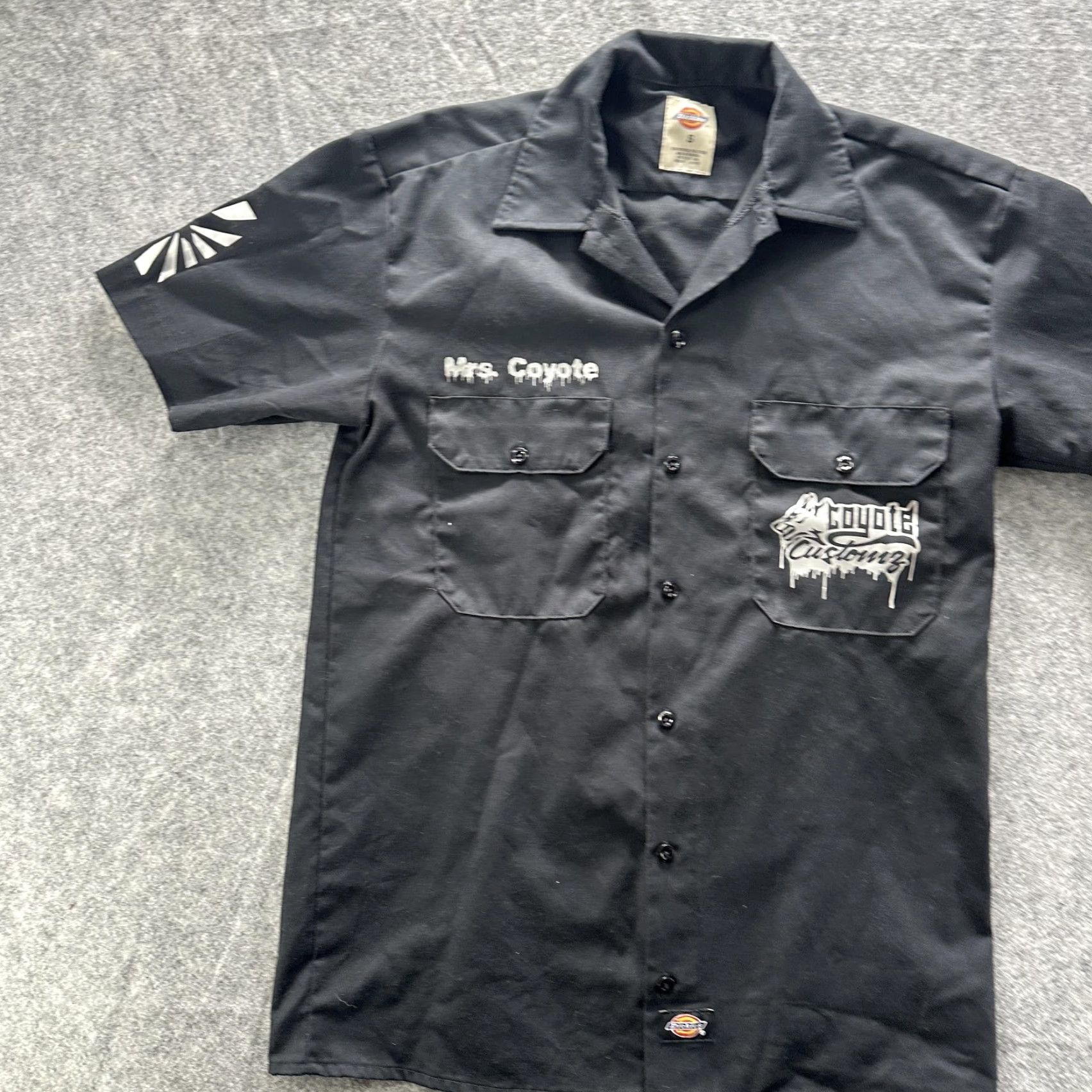 Dickies Dickies Work Shirt Womens Small Black Coyote Customz Shop Graphic Button Up Size S / US 4 / IT 40 - 2 Thumbnail