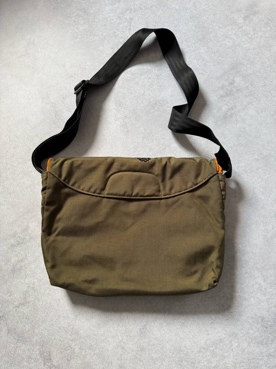 Crumpler Vintage Crumpler Crossbody Messenger Bag Gorpcore Y2K Size ONE SIZE - 2 Thumbnail