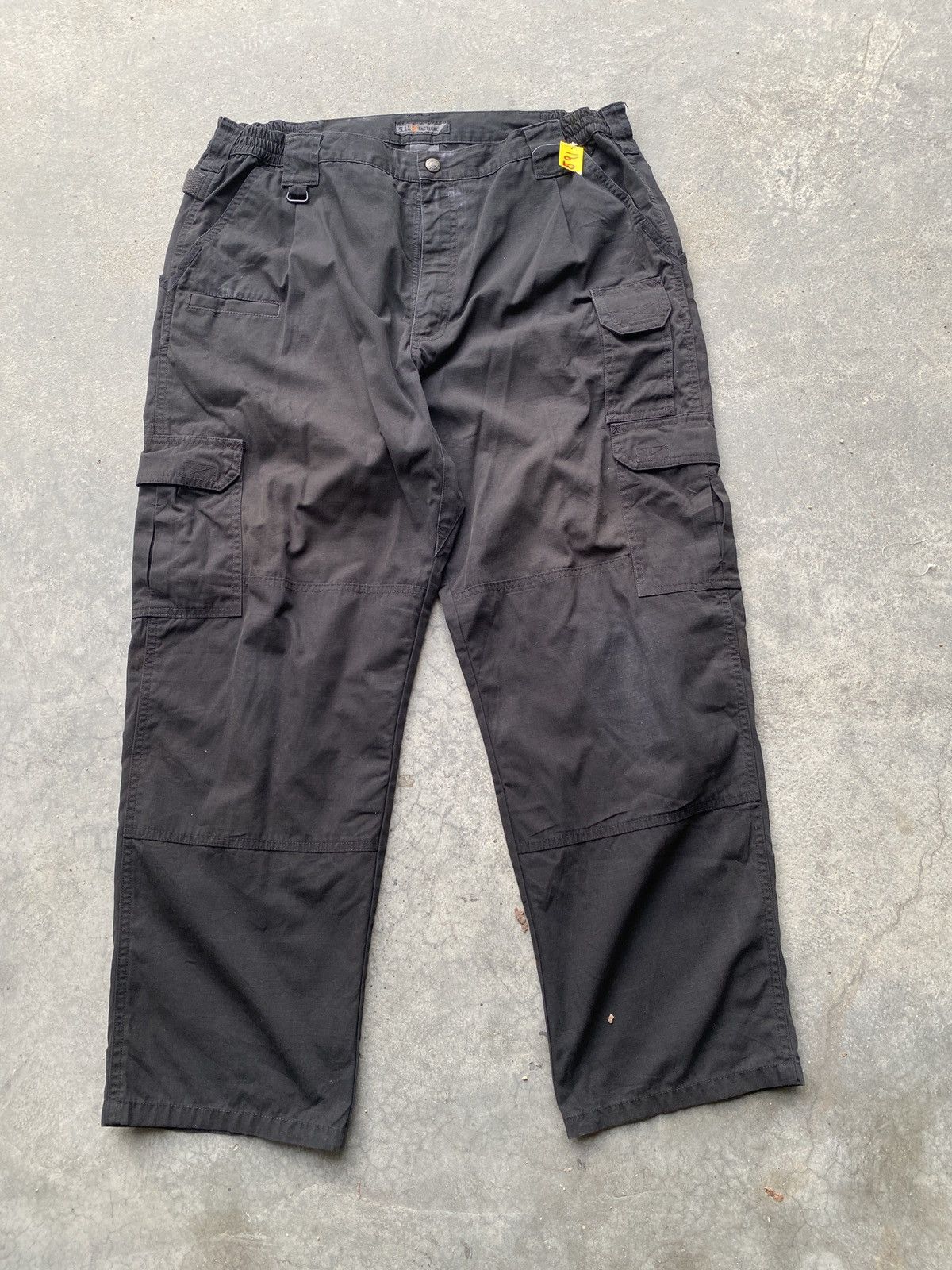 5.11 × Japanese Brand Vintage 5:11 tactical cargo pant Size US 38 / EU 54 - 1 Thumbnail