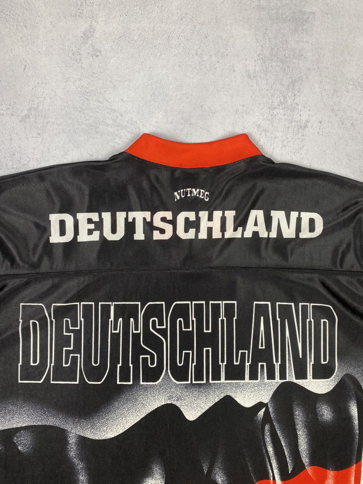 Vintage Vintage 90’s Nutmeg Mills Germany Deutschland Soccer Jersey Size US XL / EU 56 / 4 - 17 Thumbnail