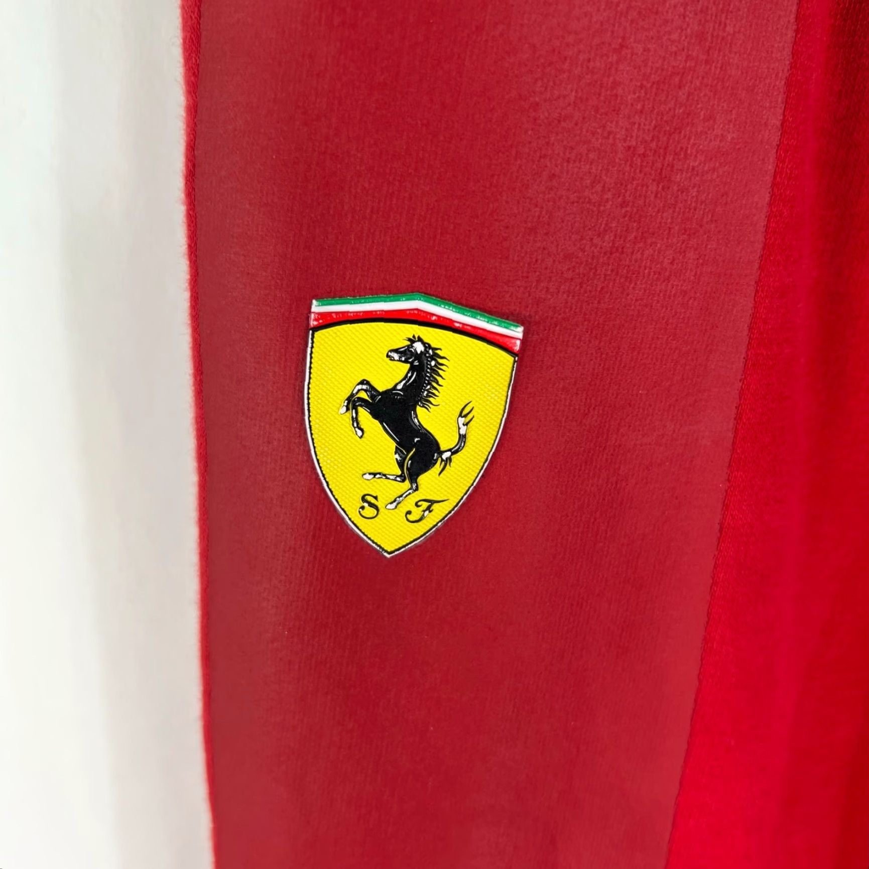 Puma VINTAGE Puma Ferrari Track Pants Mens Size S Athletic Red Pockets Cars 90s Retro Size US 29 - 3 Thumbnail