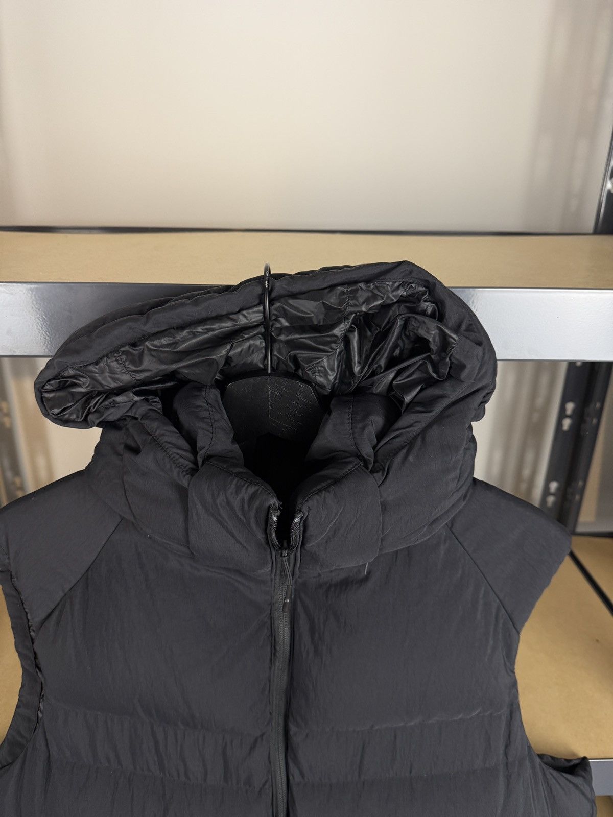Y-3 Y-3 yohji yamamoto mens puffer vest jacket size L Size US L / EU 52-54 / 3 - 2 Thumbnail