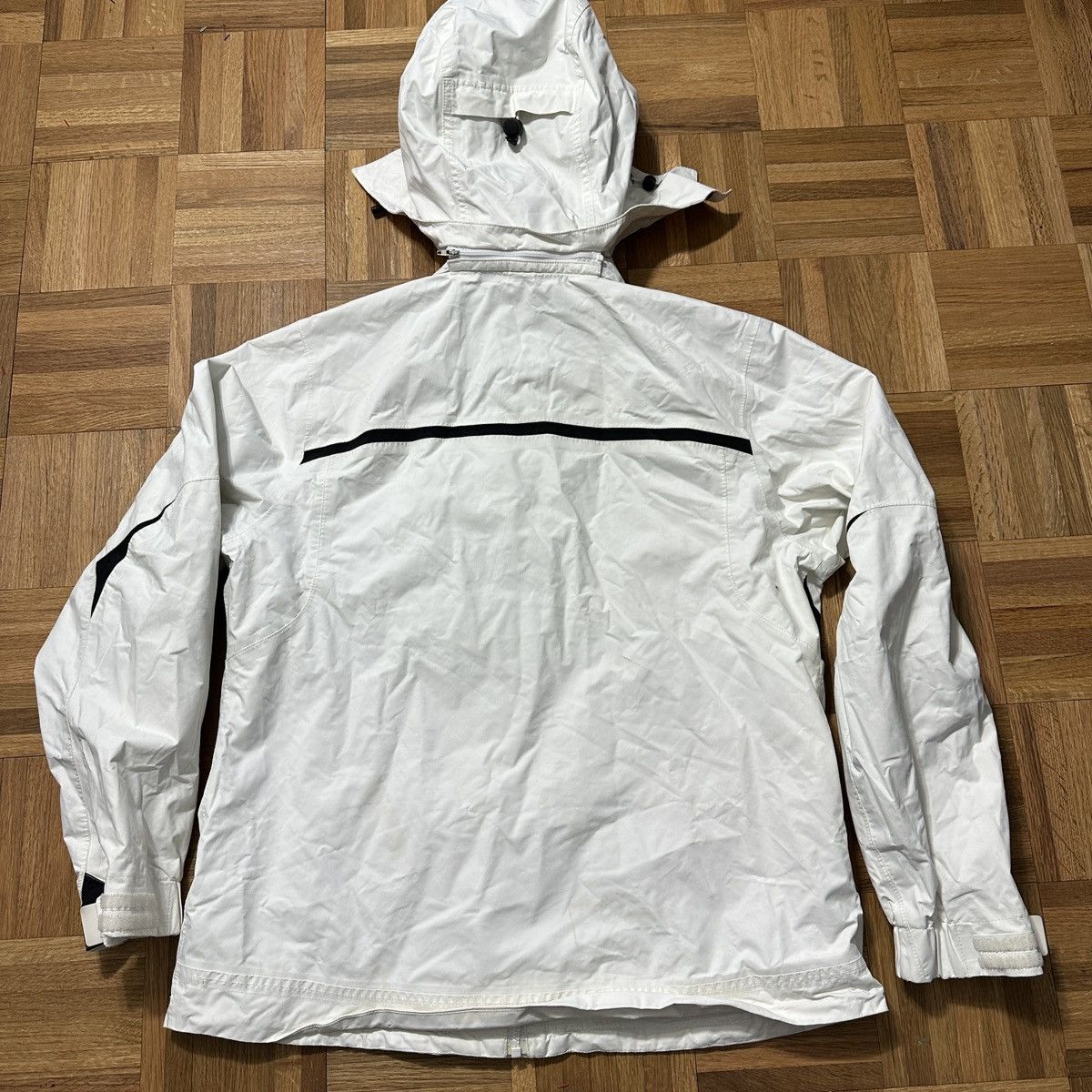 Nike ACG Vintage Nike ACG 3 layer jacket Size US L / EU 52-54 / 3 - 2 Thumbnail