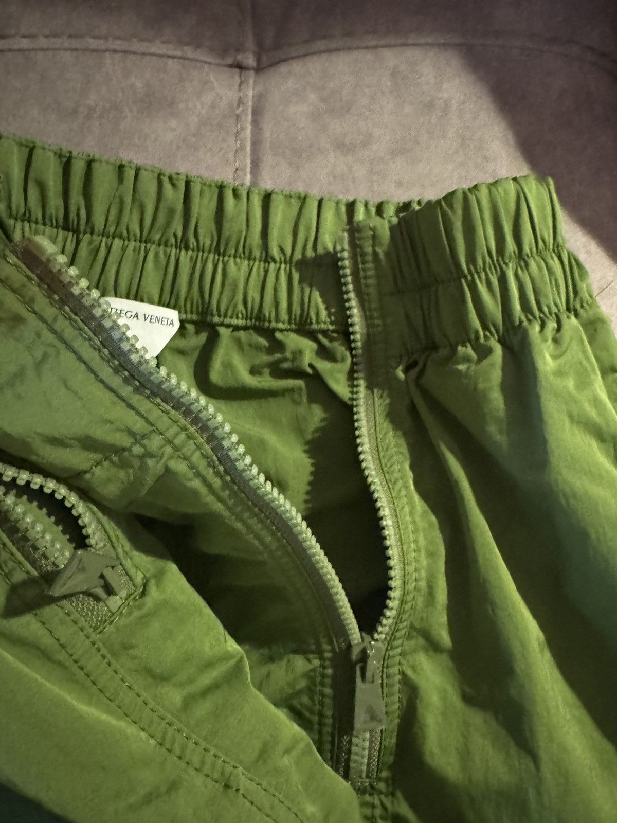 Bottega Veneta BOTTEGA VENETA nylon pants sizes in photos by tape measure Size US 29 - 15 Thumbnail