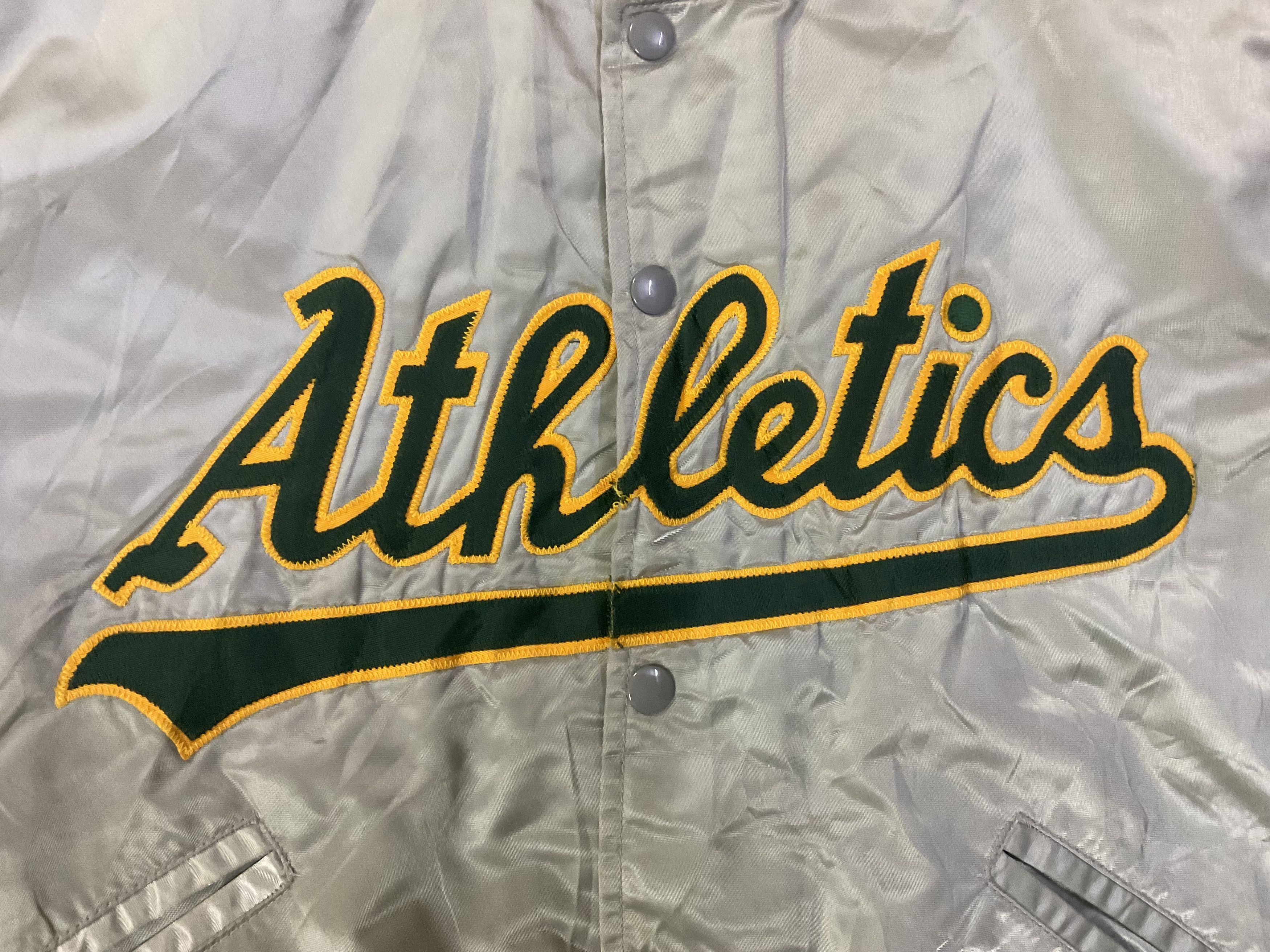 MLB Vintage 90s MLB Oakland Athletics Silver Satin Bomber Jacket Size US M / EU 48-50 / 2 - 4 Thumbnail