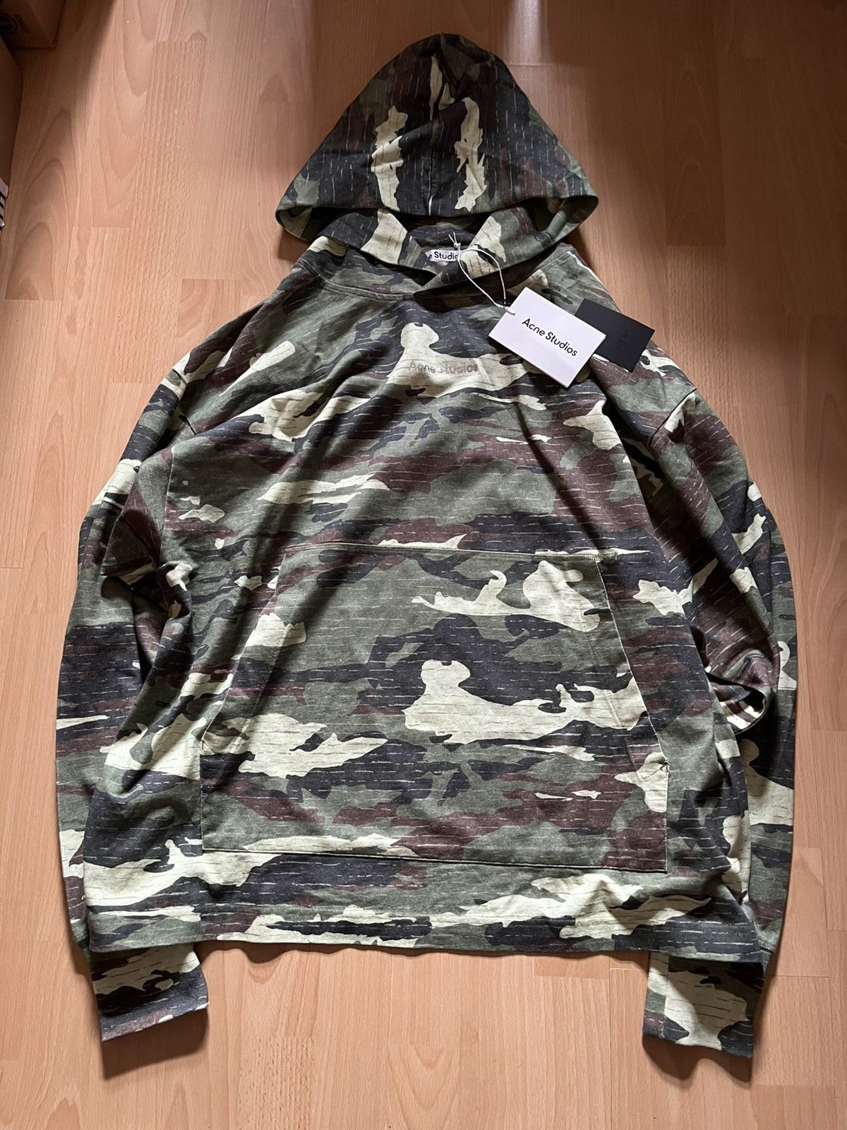 Acne Studios Acne studios green gem stone camouflage camo Hoodie size M Size US M / EU 48-50 / 2 - 2 Thumbnail