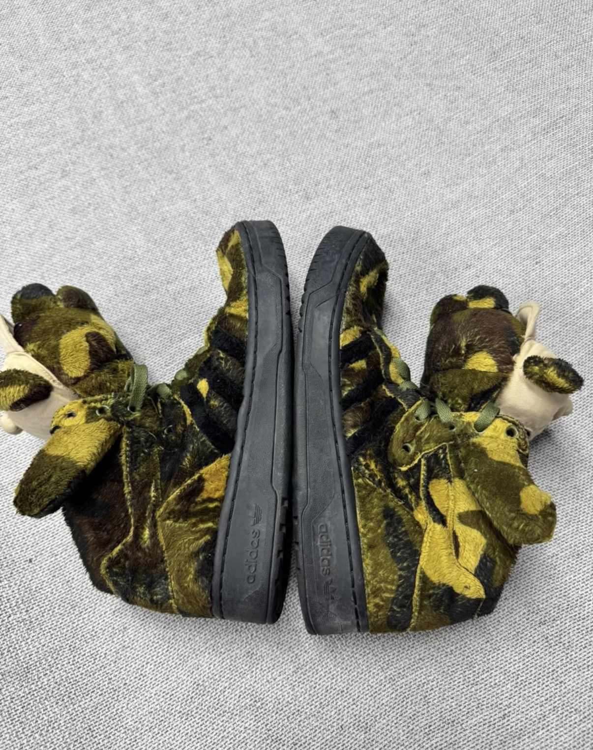 Adidas adidas Jeremy Scott Wings Bear, Brown Camo Bear K37 Size US 9.5 / EU 42-43 - 4 Thumbnail