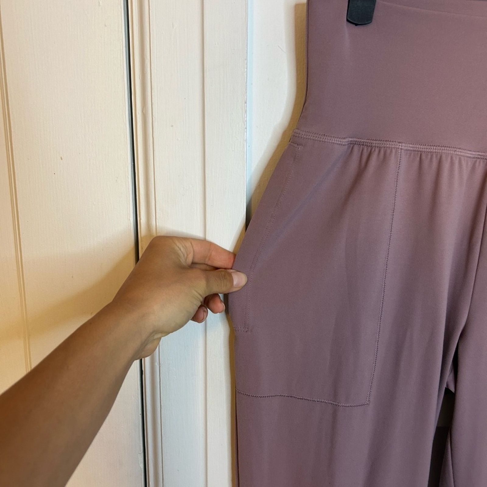 Athleta Athleta Dusty Lilac Salutation Joggers In Powervita Size 26" / US 2 / IT 38 - 7 Thumbnail