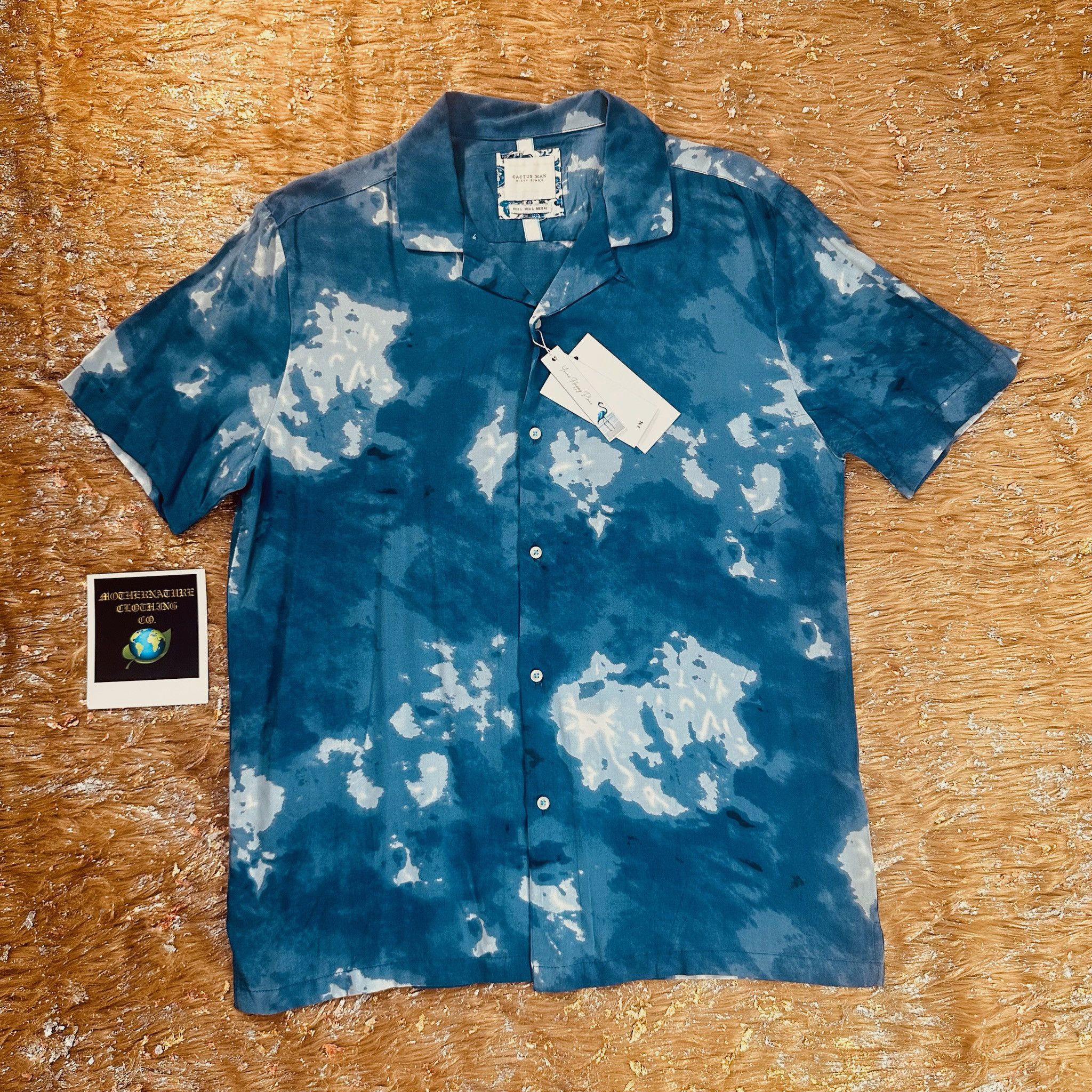 Travis Scott LOST IN THE CLOUDS S/S BUTTON UP Size US L / EU 52-54 / 3 - 1 Preview