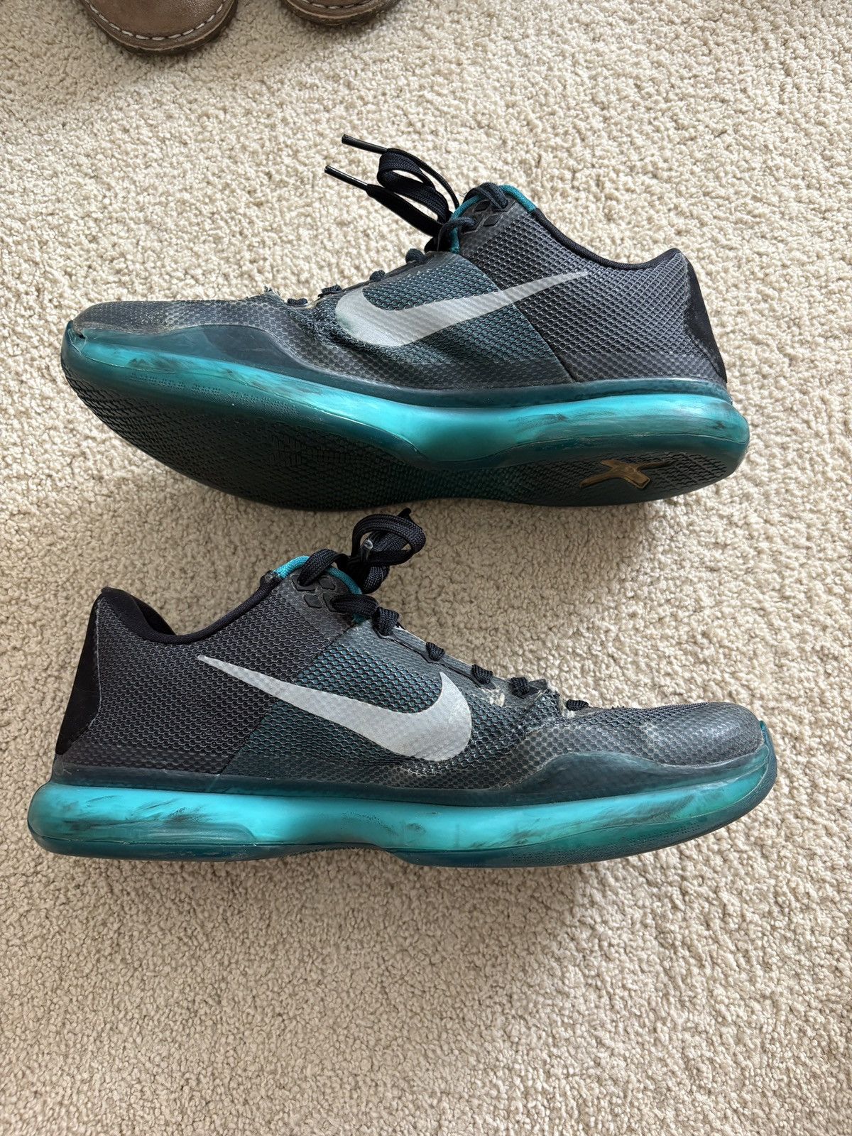 Nike Nike Kobe 10 Radiant Emerald Size US 10.5 / EU 43-44 - 2 Thumbnail