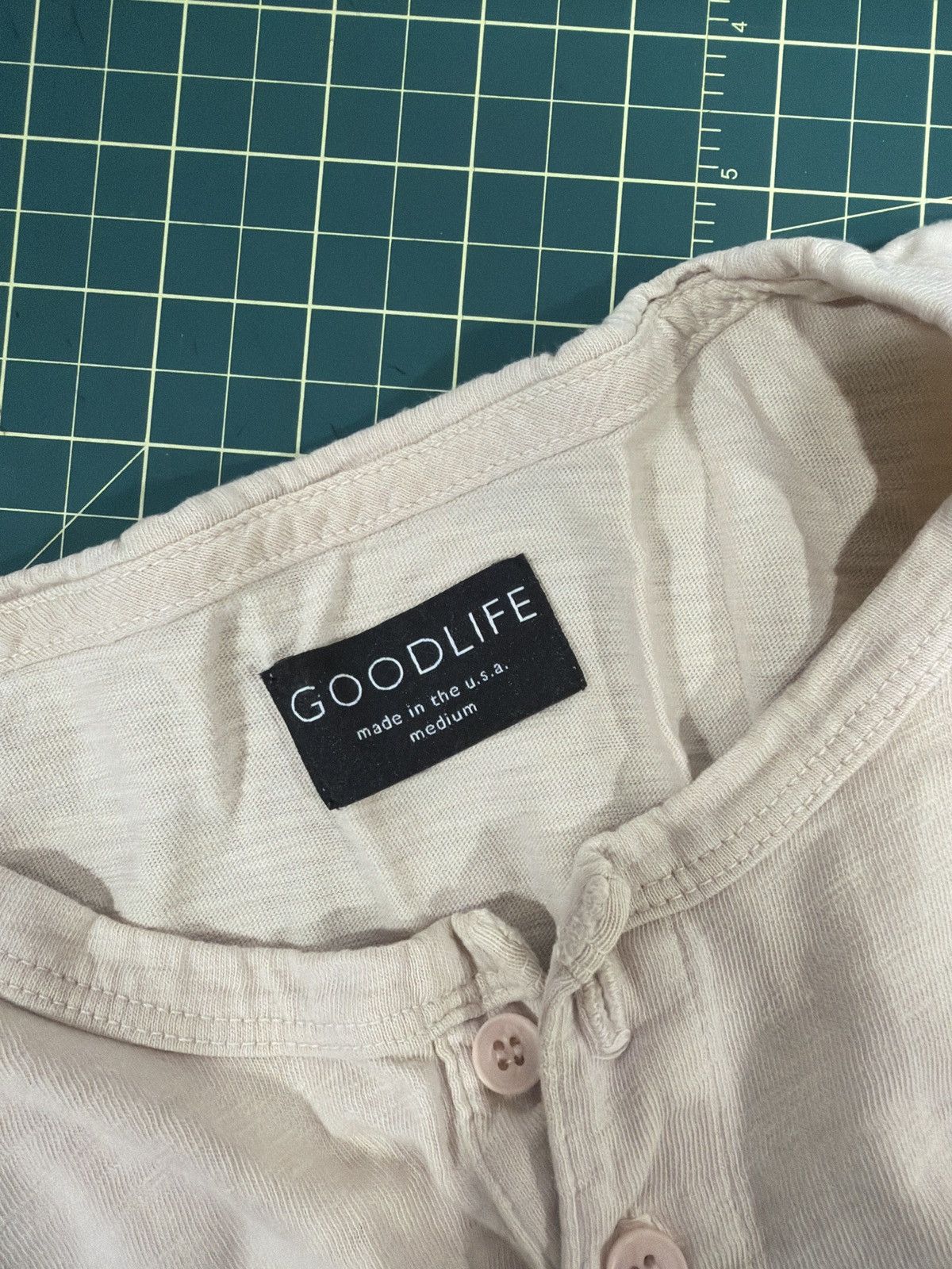 Goodlife Goodlife henley T-shirt short sleeve Size US M / EU 48-50 / 2 - 4 Thumbnail