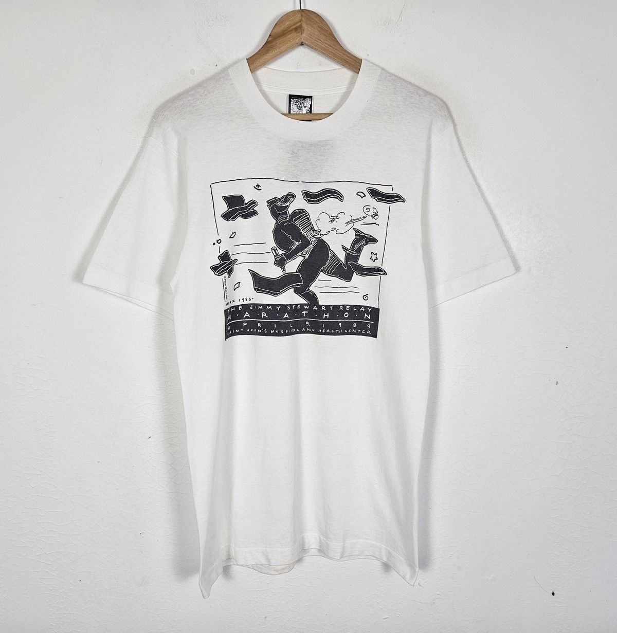 Vintage Vintage 90s Peter Max Art Neomax Marathon tee shirt Size US S / EU 44-46 / 1 - 2 Thumbnail