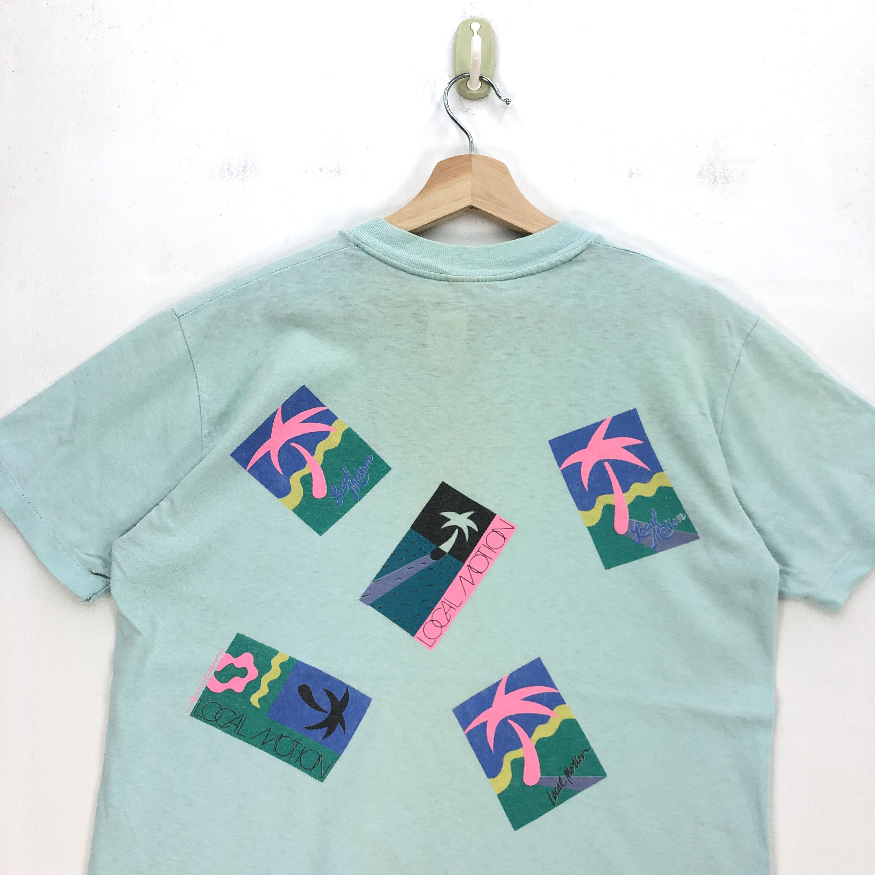 Vintage Vintage 1997 Local Motion Tees Travel Novelty T Shirt Size US M / EU 48-50 / 2 - 3 Thumbnail
