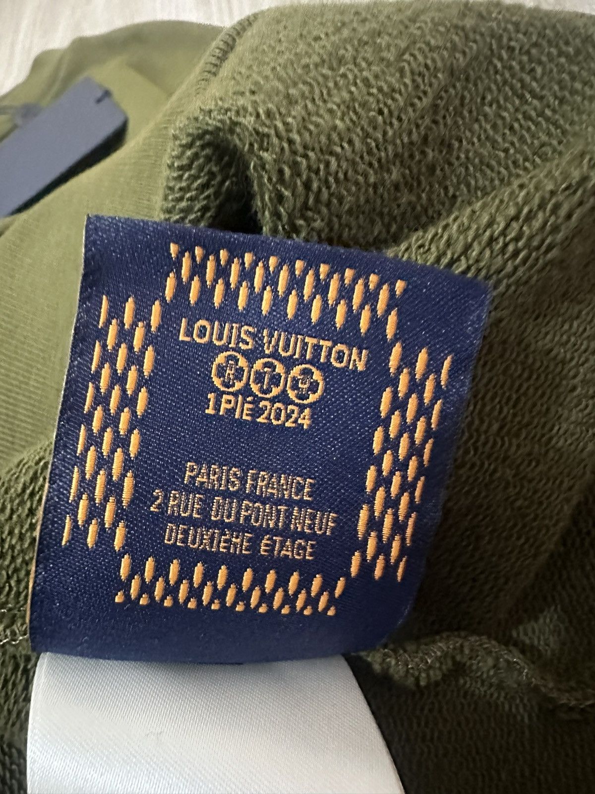 Louis Vuitton LOUIS VUITTON 2024SS Cotton Signature Sweatshir Size US L / EU 52-54 / 3 - 9 Thumbnail