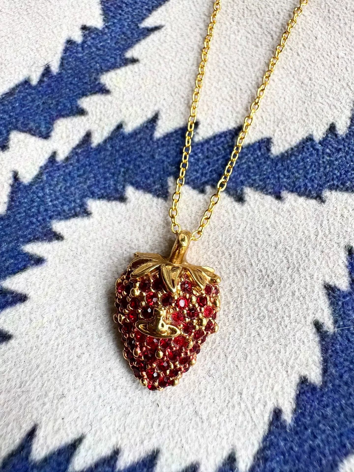 Vivienne Westwood Vivienne Westwood Strawberry Pendant Necklace Size ONE SIZE - 1 Thumbnail